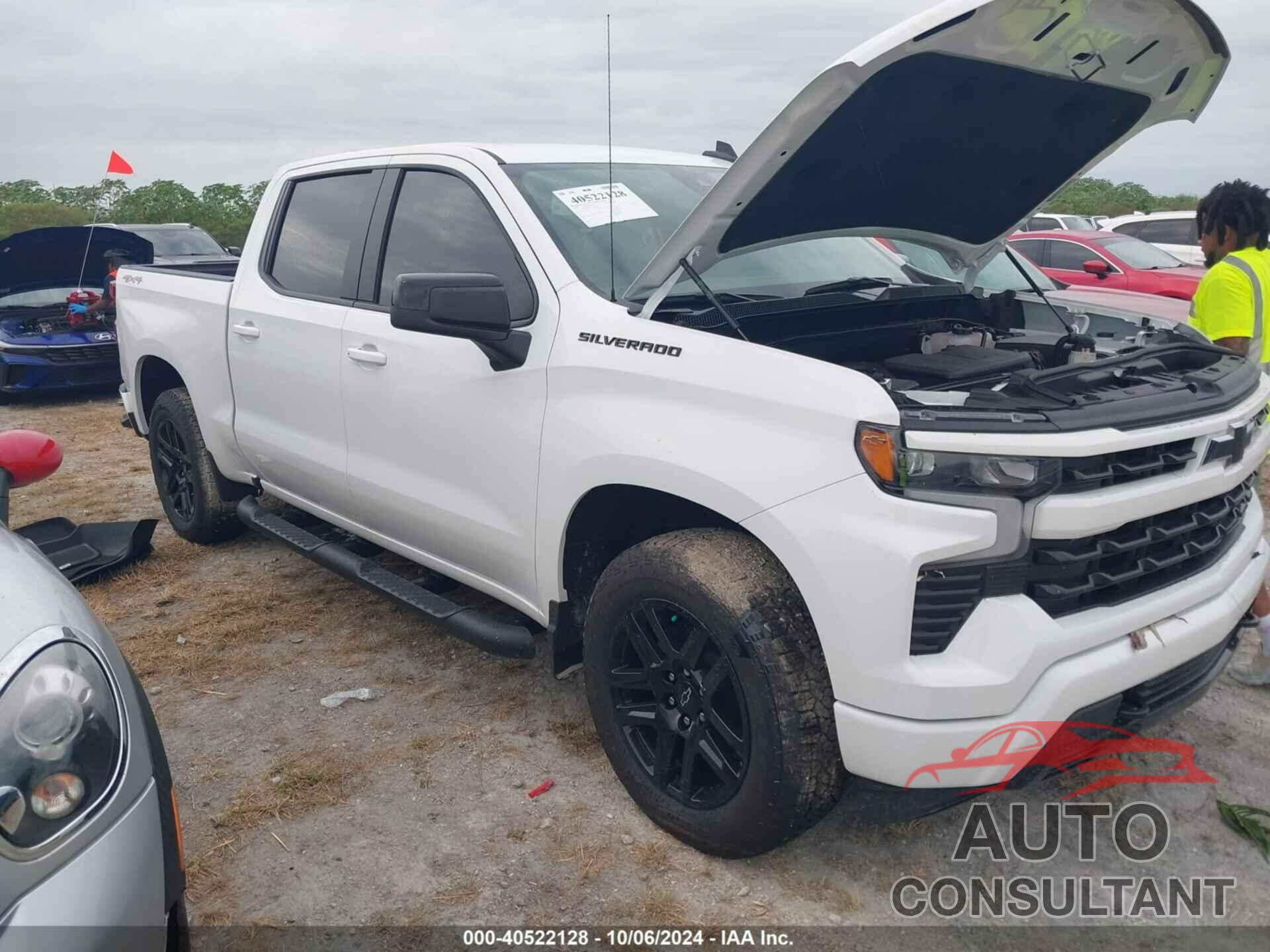 CHEVROLET SILVERADO 2024 - 1GCUDEED0RZ275164