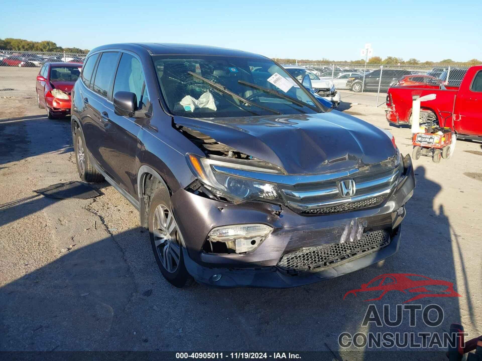 HONDA PILOT 2017 - 5FNYF5H58HB008987