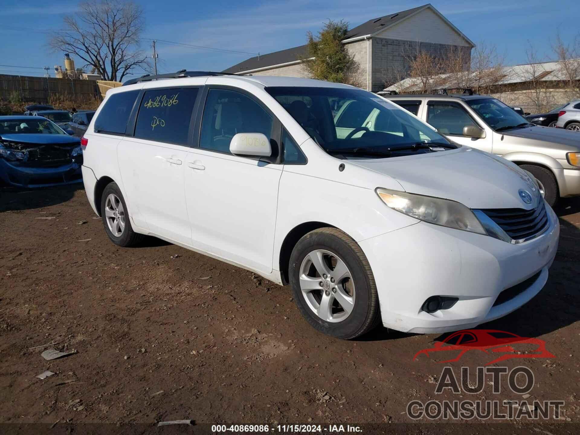 TOYOTA SIENNA 2013 - 5TDKK3DC1DS289224