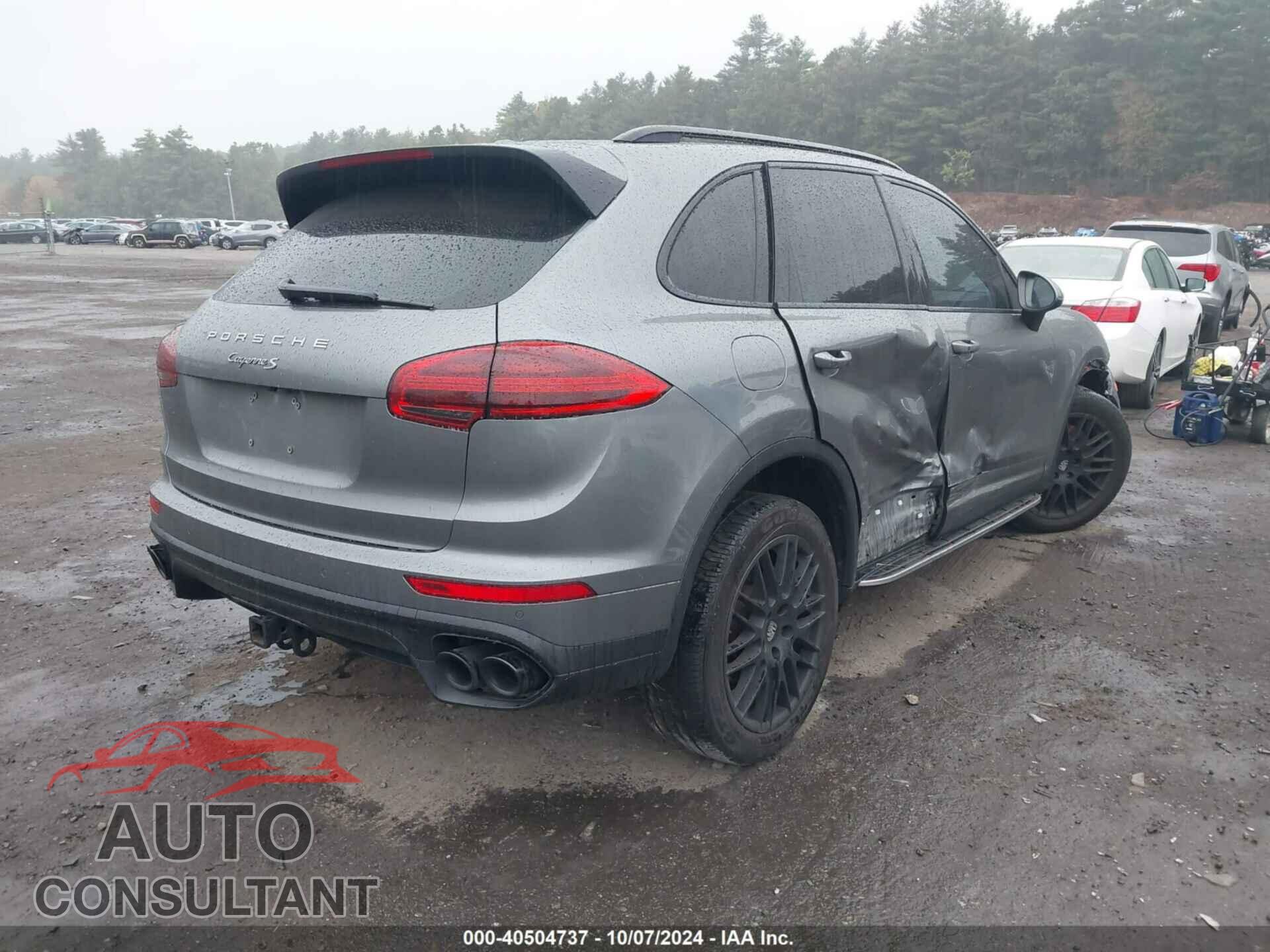 PORSCHE CAYENNE 2017 - WP1AB2A29HLA51371