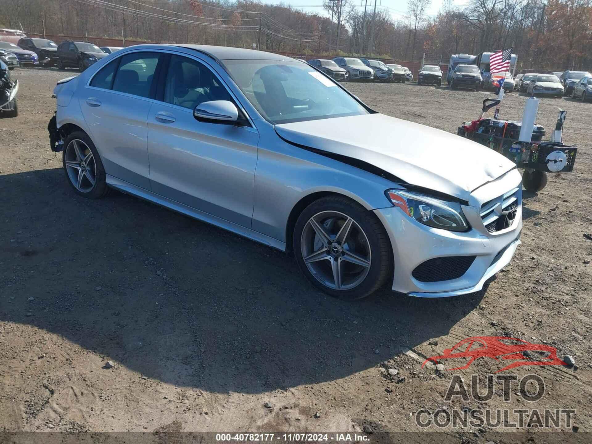 MERCEDES-BENZ C 300 2018 - 55SWF4KB9JU270411
