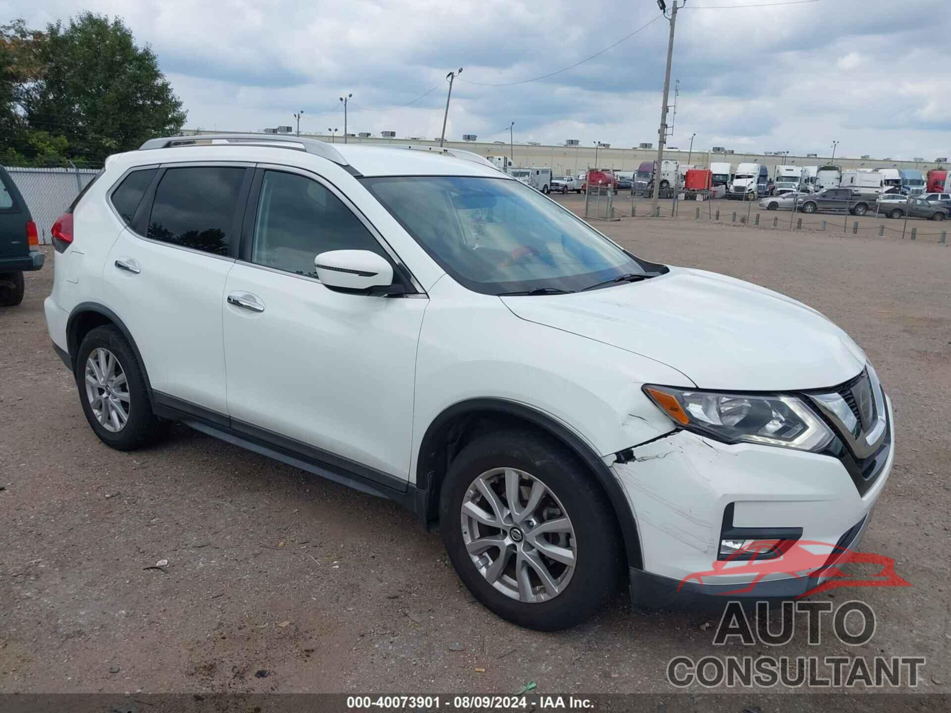 NISSAN ROGUE 2017 - KNMAT2MT9HP602748