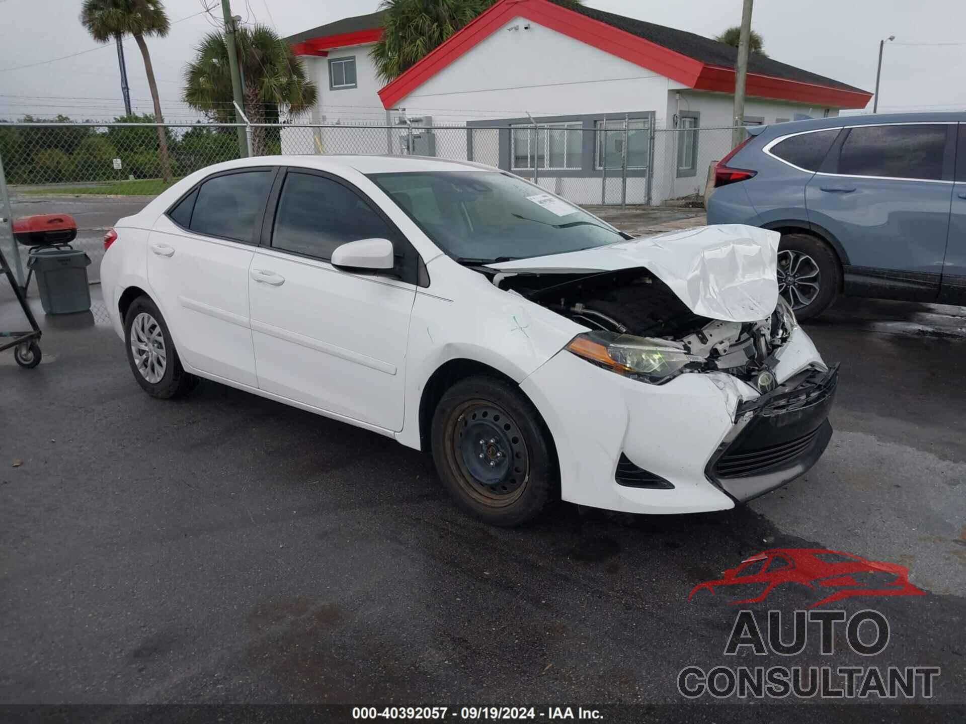 TOYOTA COROLLA 2018 - 2T1BURHE1JC029077