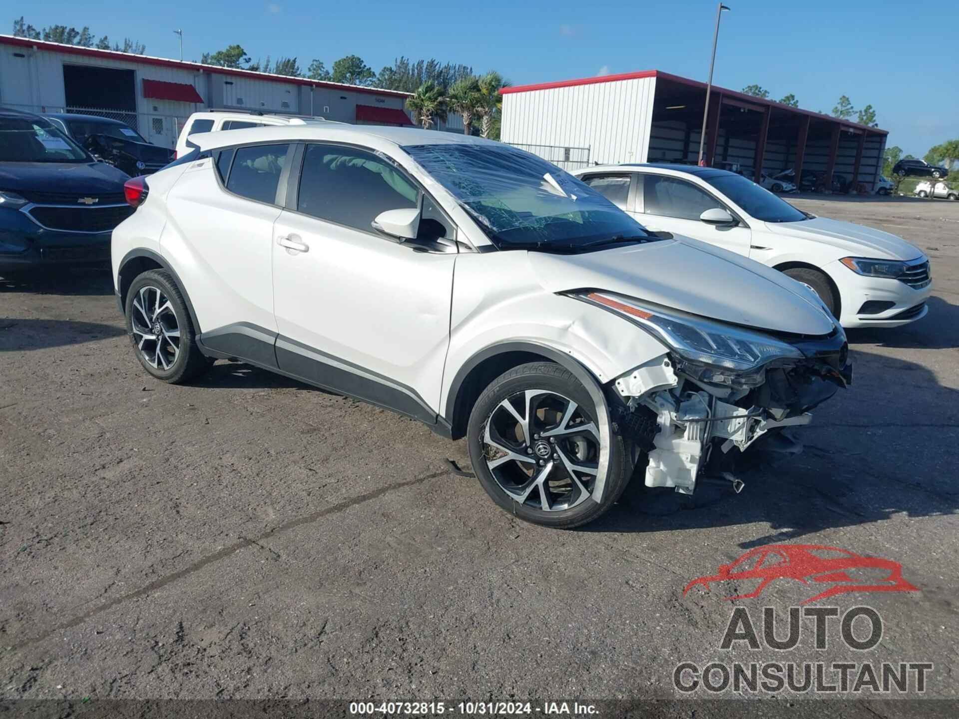 TOYOTA C-HR 2021 - NMTKHMBX5MR123975