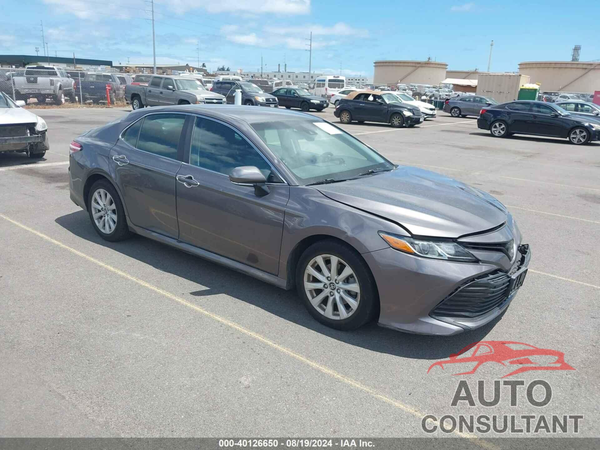 TOYOTA CAMRY 2018 - 4T1B11HK9JU646029