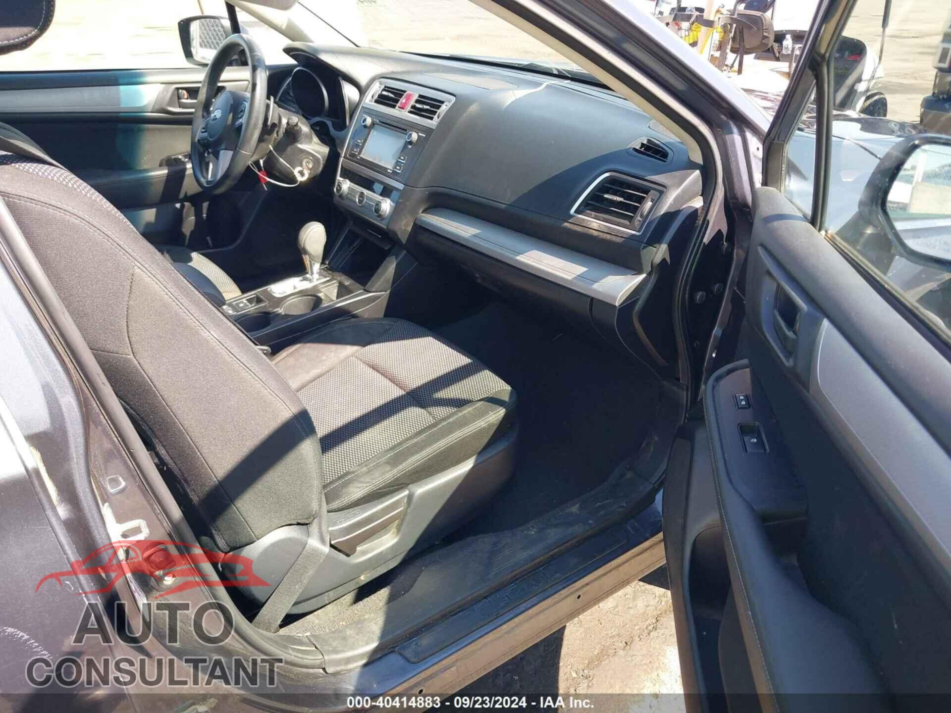 SUBARU OUTBACK 2017 - 4S4BSAAC2H3356554