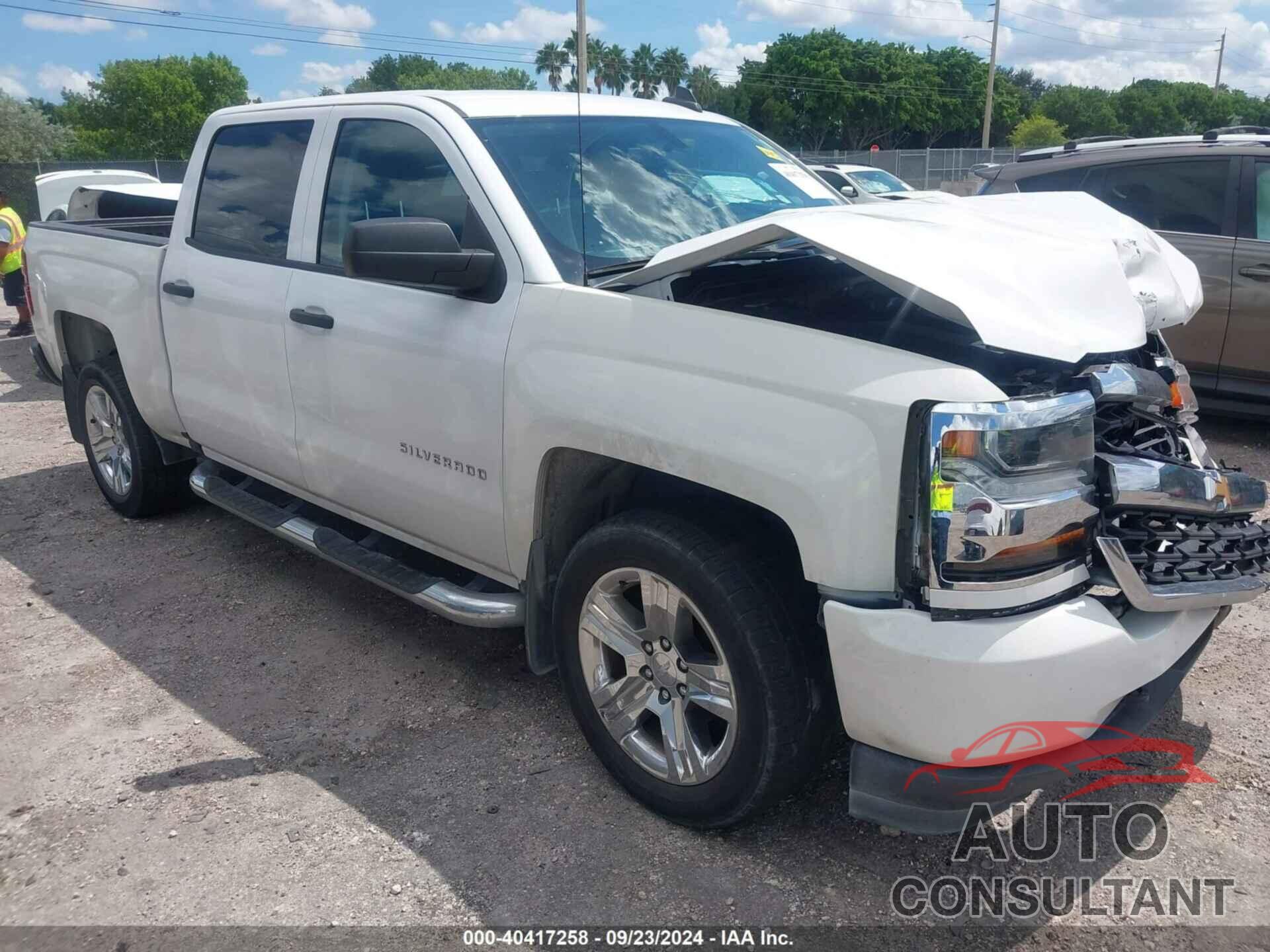 CHEVROLET SILVERADO 1500 2018 - 3GCPCPEH4JG224124