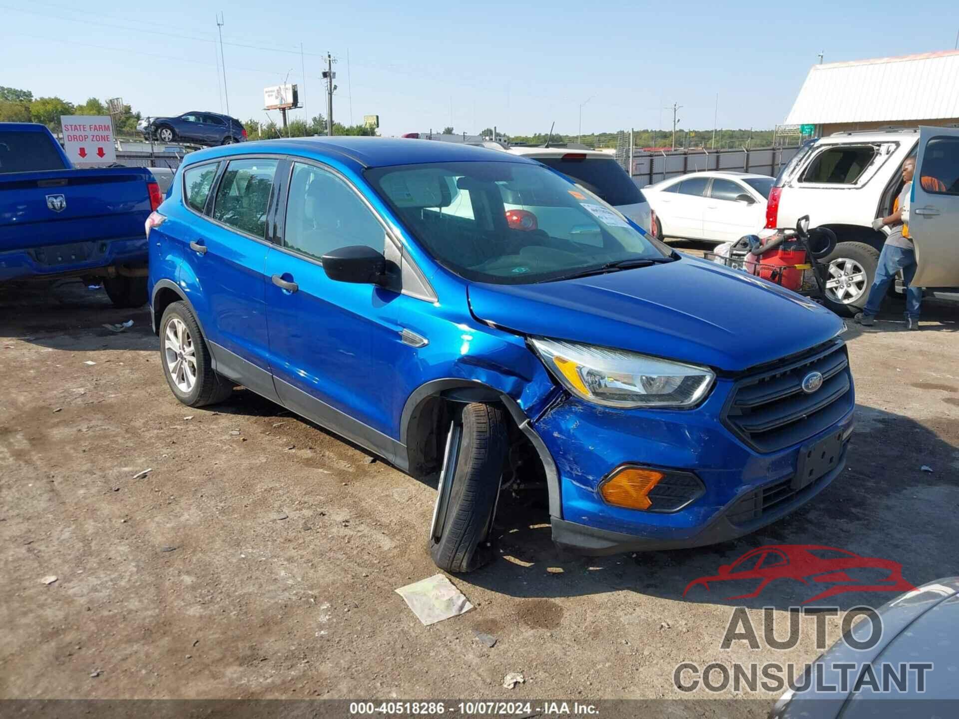 FORD ESCAPE 2017 - 1FMCU0F78HUA48089