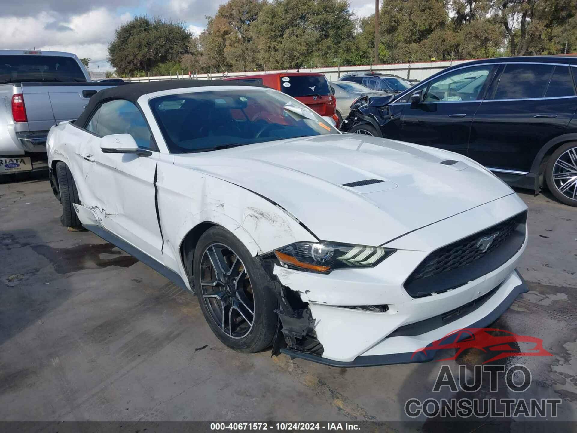 FORD MUSTANG 2018 - 1FATP8UH7J5132660