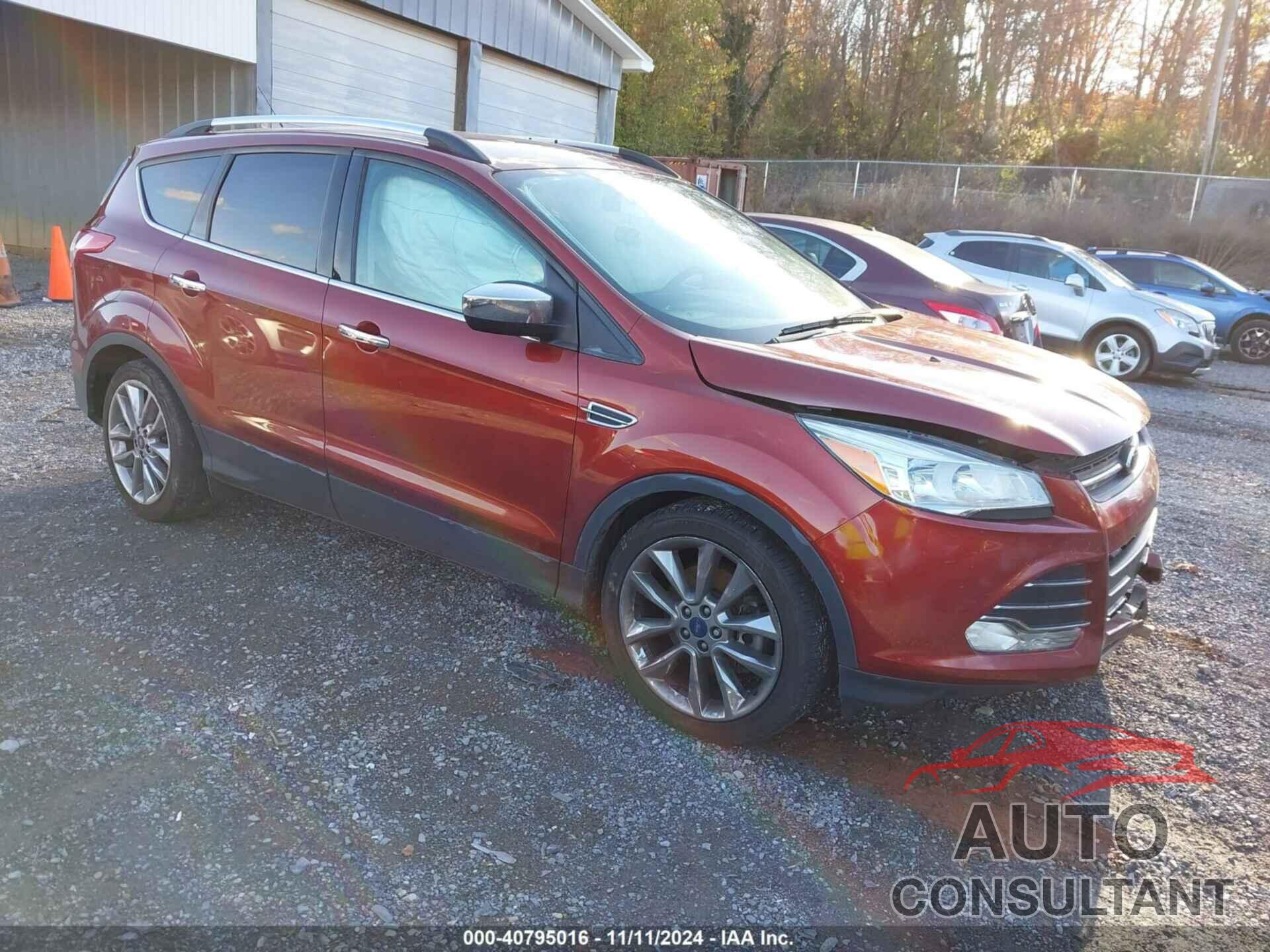 FORD ESCAPE 2015 - 1FMCU9G94FUA06245