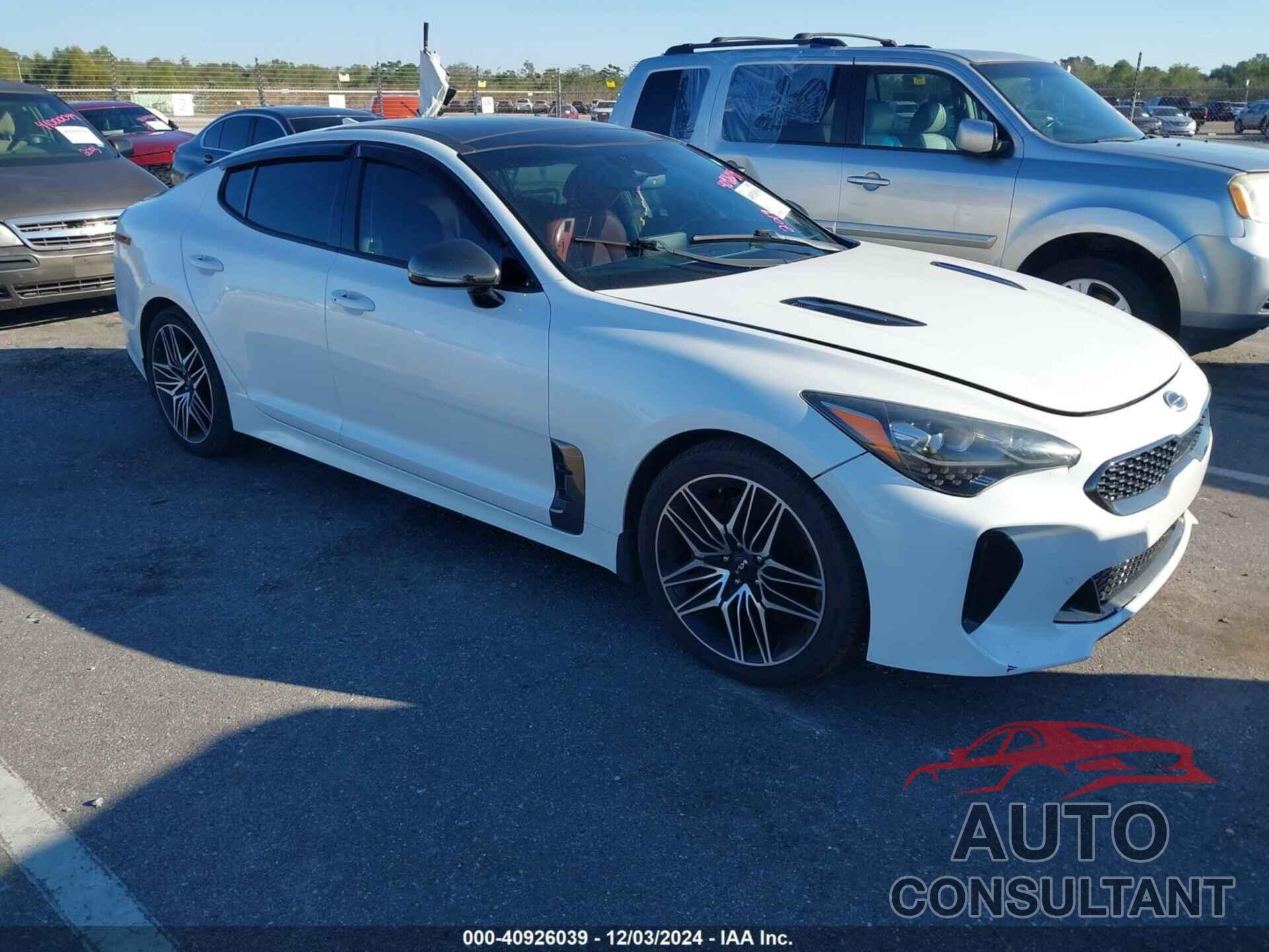 KIA STINGER 2019 - KNAE45LC7K6045379