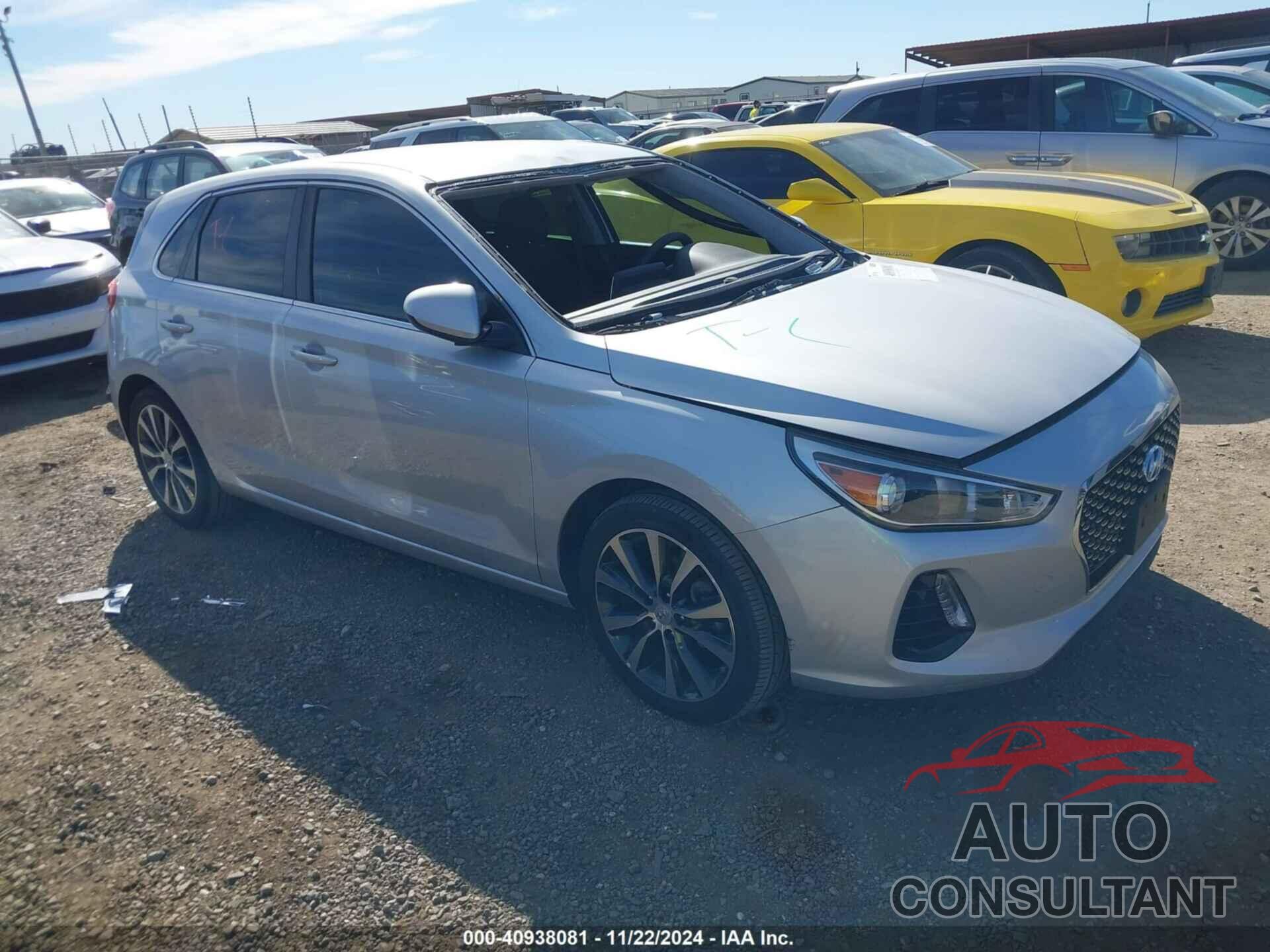 HYUNDAI ELANTRA GT 2018 - KMHH35LE5JU025240