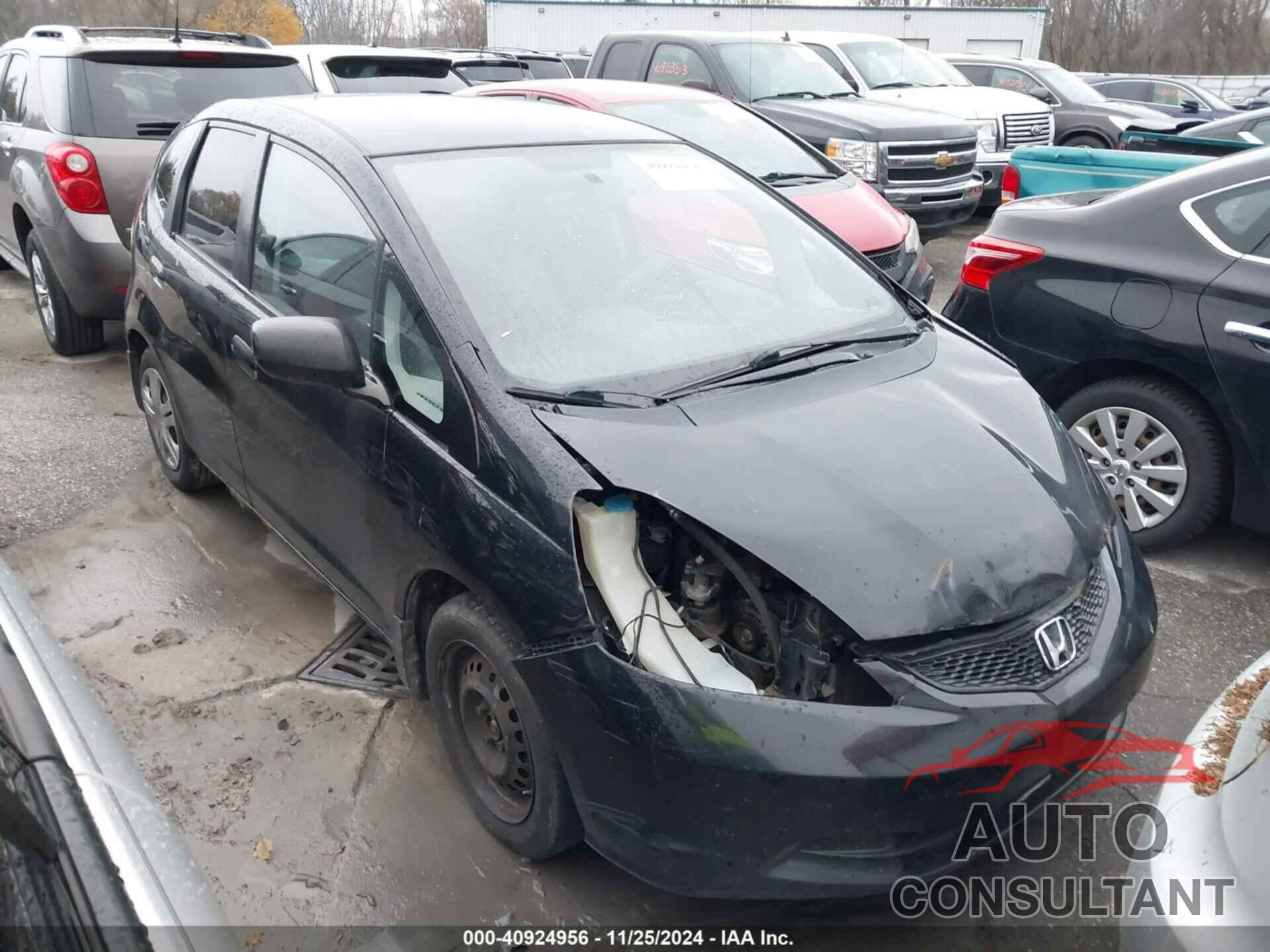 HONDA FIT 2010 - JHMGE8G25AC015551