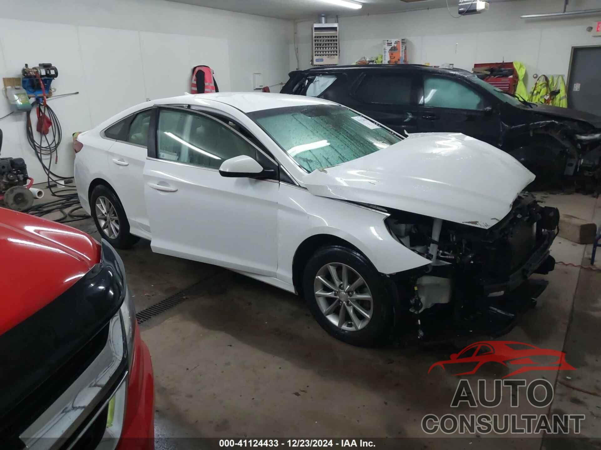 HYUNDAI SONATA 2018 - 5NPE24AF9JH724378