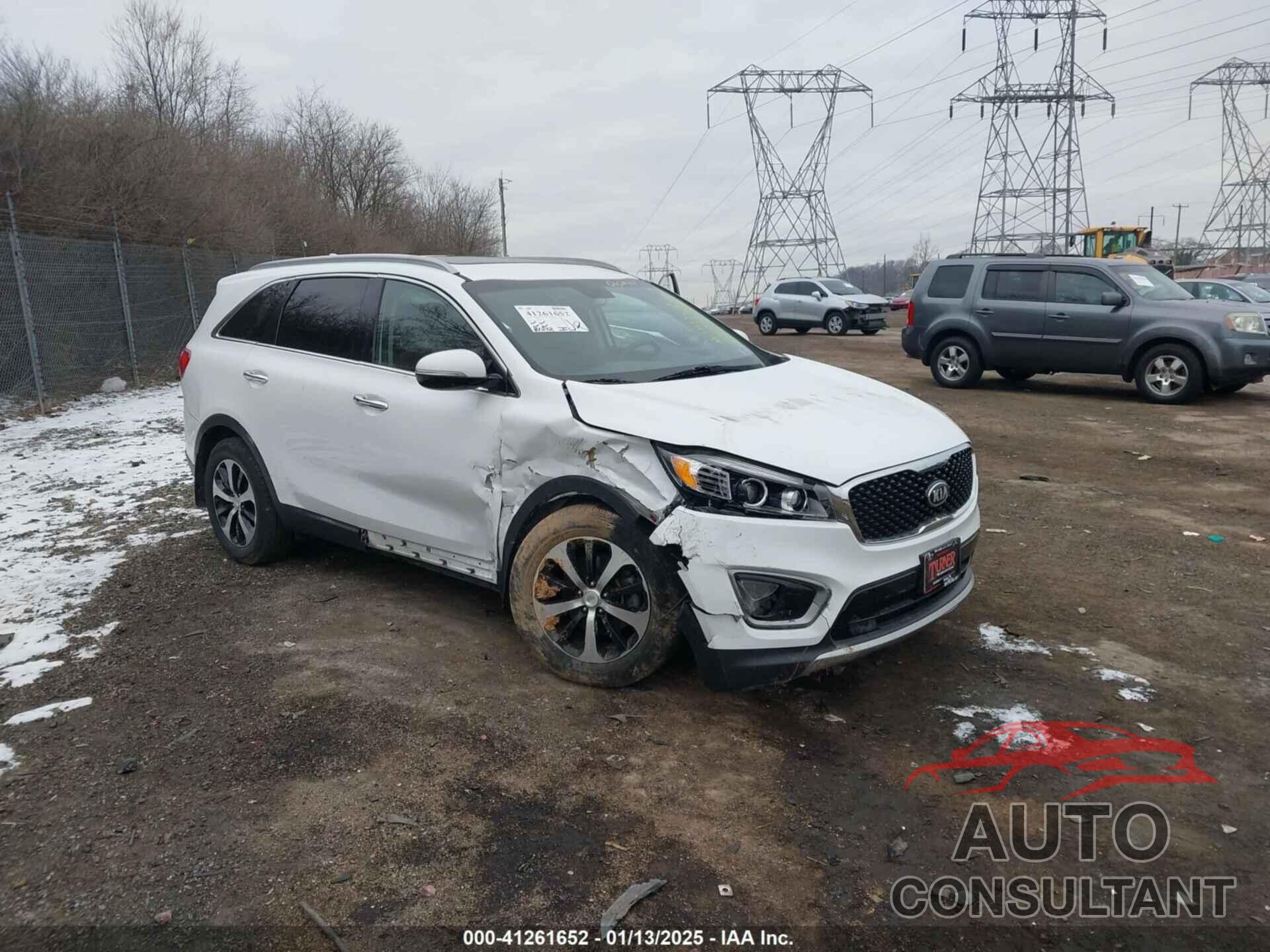 KIA SORENTO 2016 - 5XYPHDA11GG010837