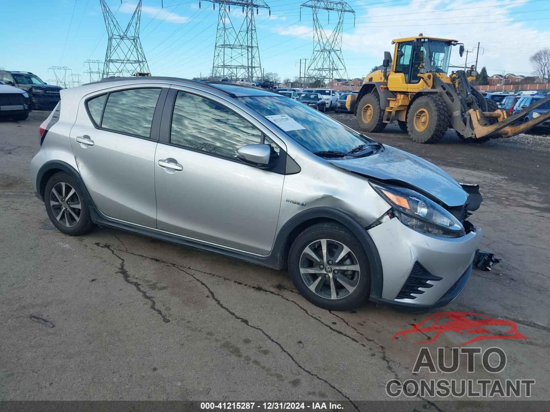 TOYOTA PRIUS C 2018 - JTDKDTB32J1602478