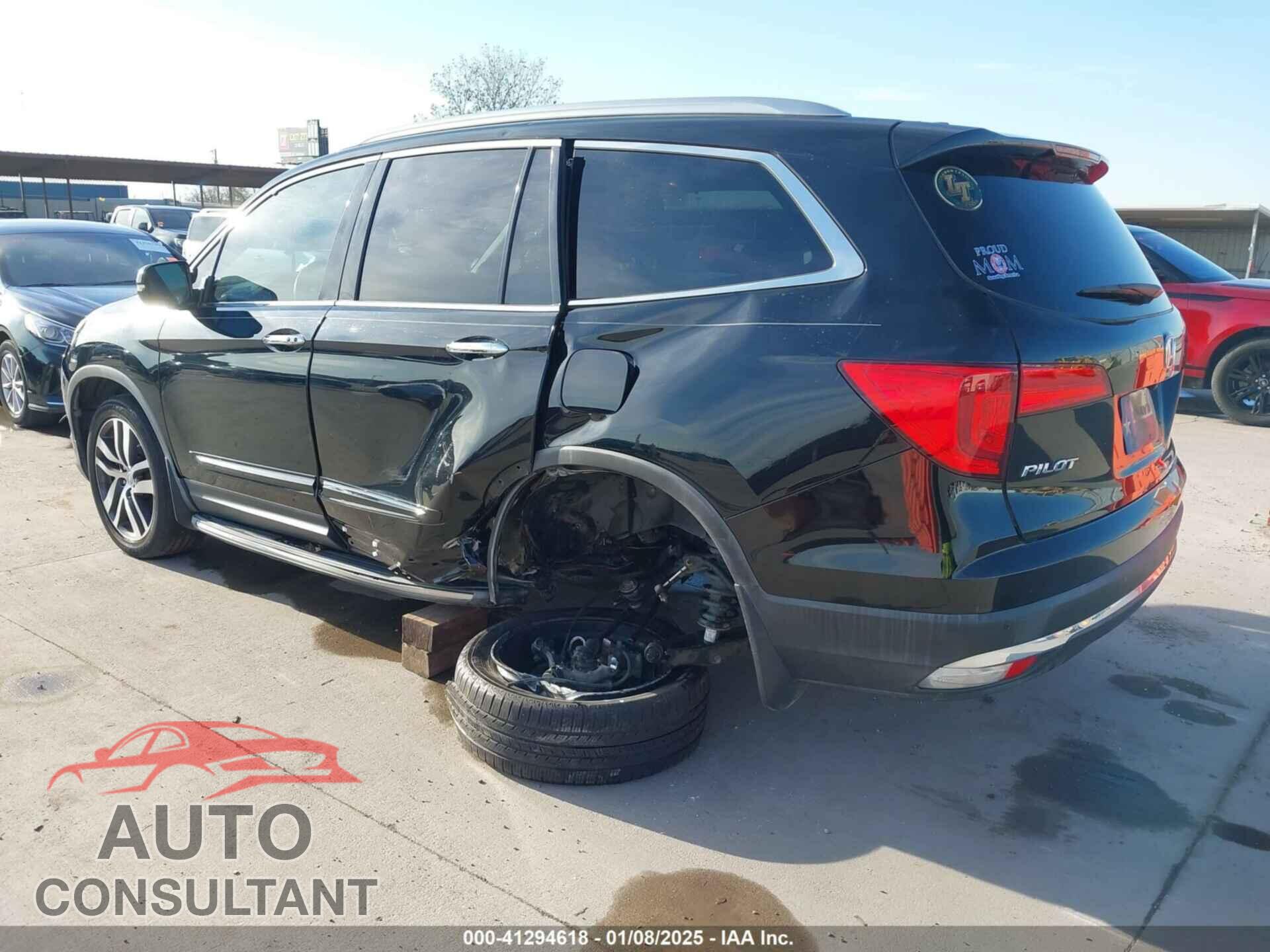 HONDA PILOT 2017 - 5FNYF6H02HB095585