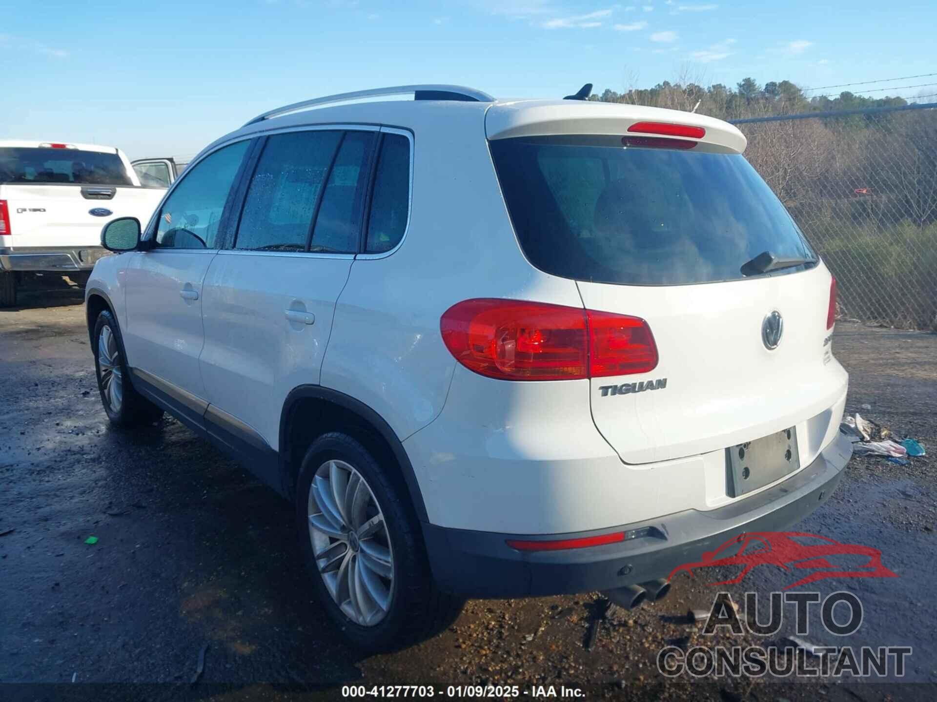 VOLKSWAGEN TIGUAN 2014 - WVGAV3AX8EW538318