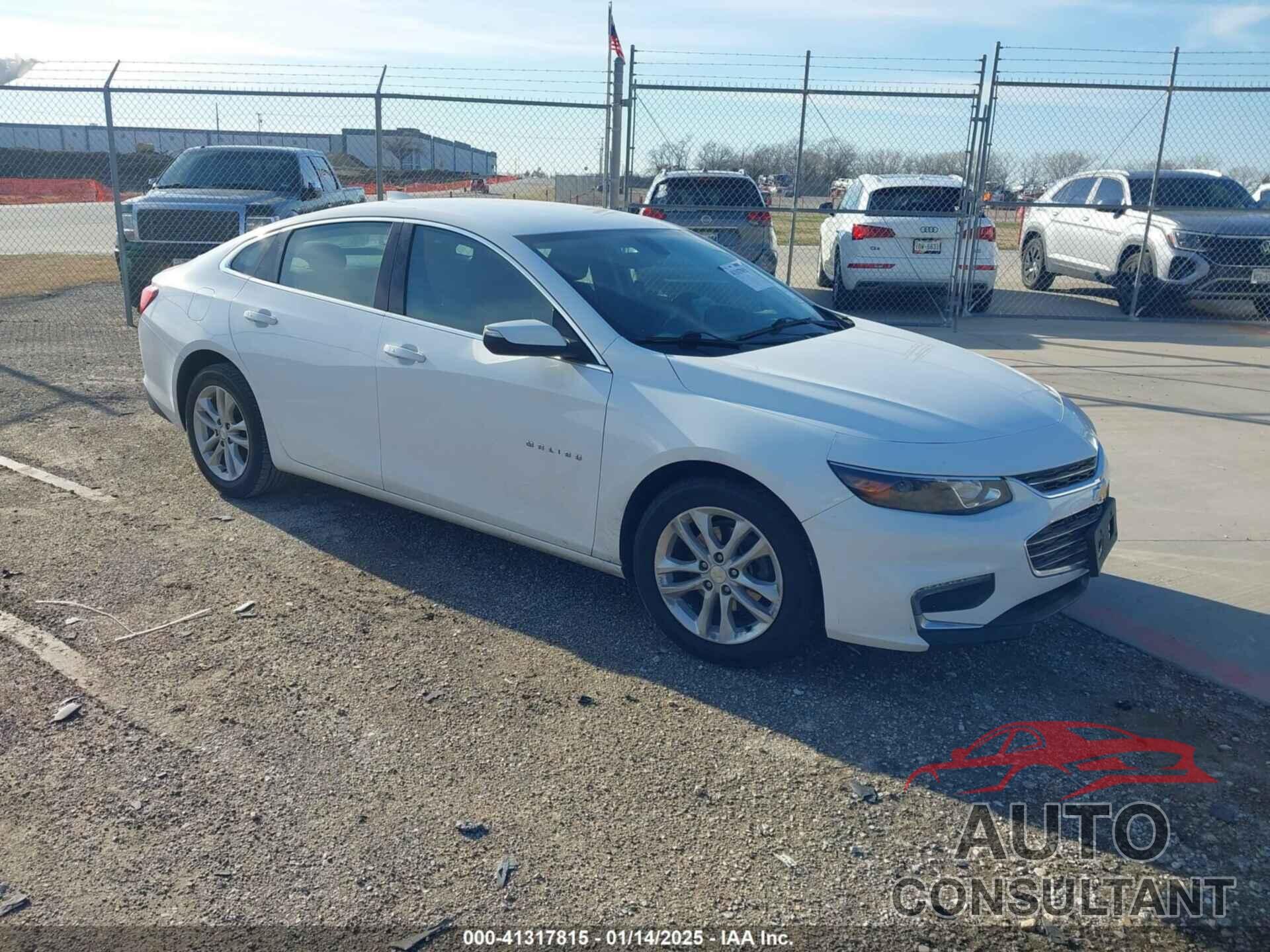 CHEVROLET MALIBU 2018 - 1G1ZD5ST9JF275924