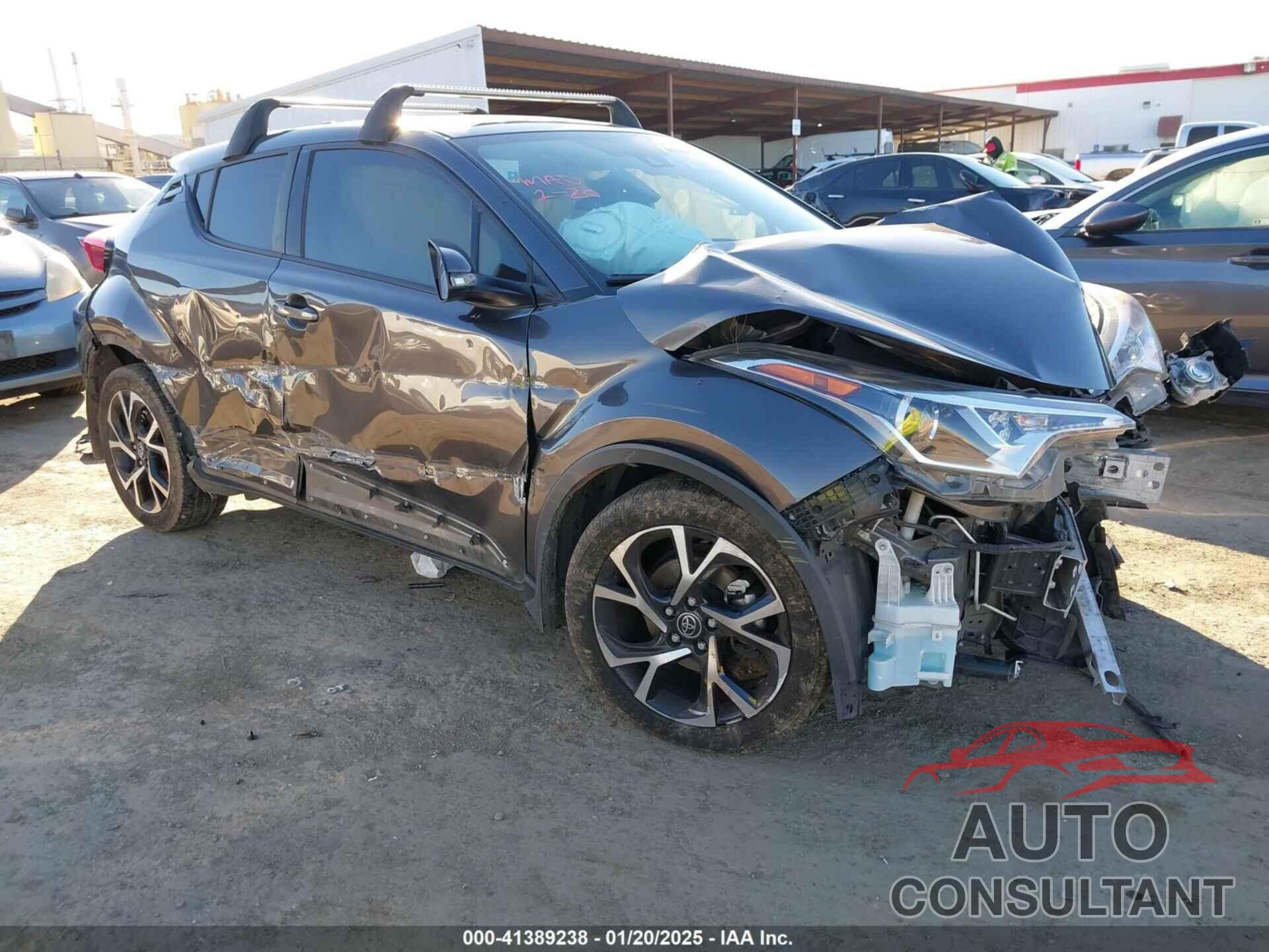 TOYOTA C-HR 2018 - JTNKHMBX4J1011688