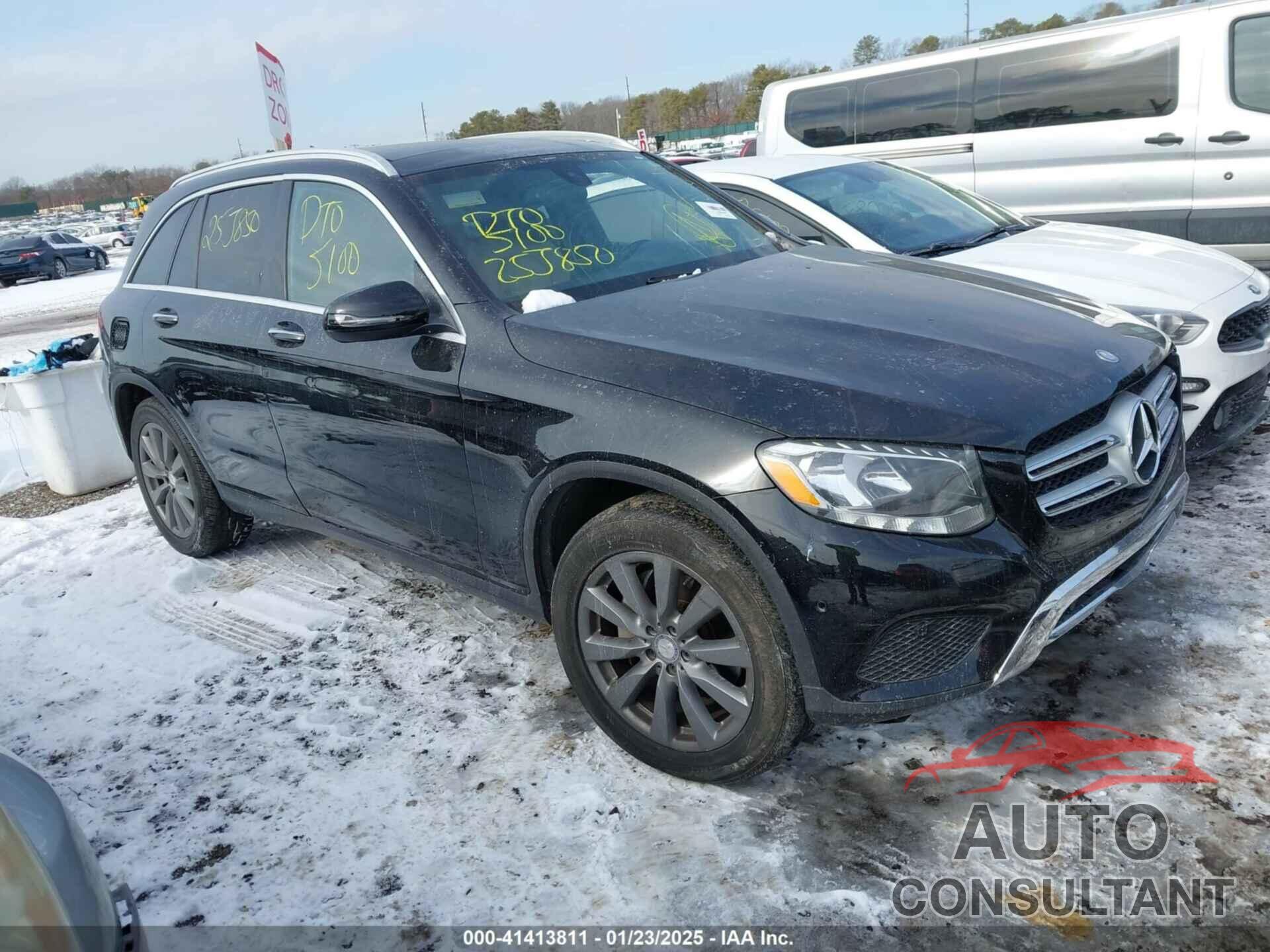 MERCEDES-BENZ GLC 300 2016 - WDC0G4KB5GF033272