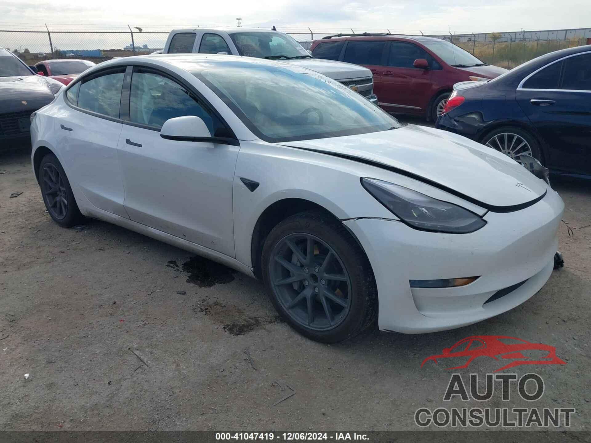 TESLA MODEL 3 2023 - 5YJ3E1EA1PF517387