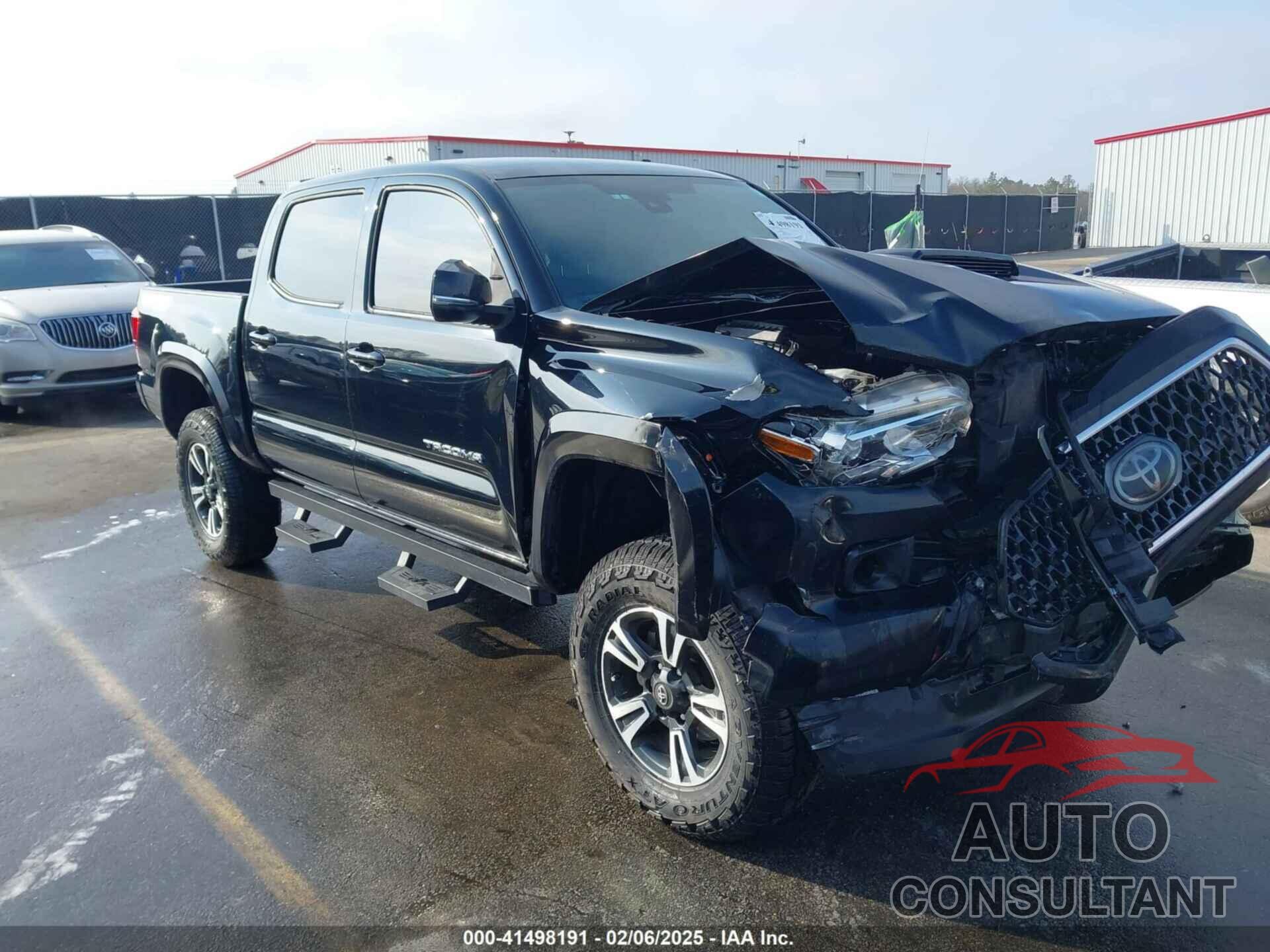 TOYOTA TACOMA 2018 - 3TMCZ5AN9JM173850