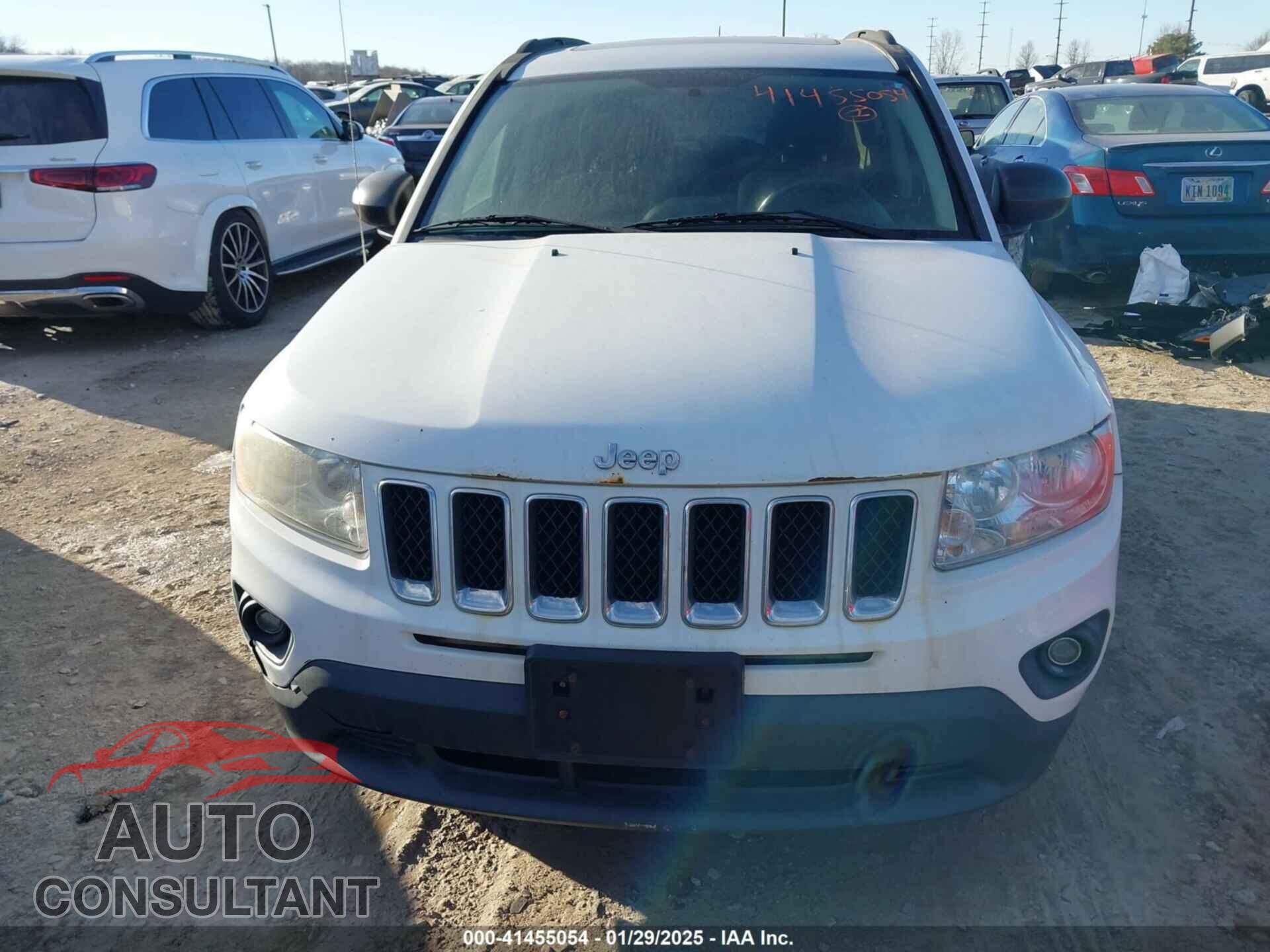 JEEP COMPASS 2011 - 1J4NT1FB9BD252816