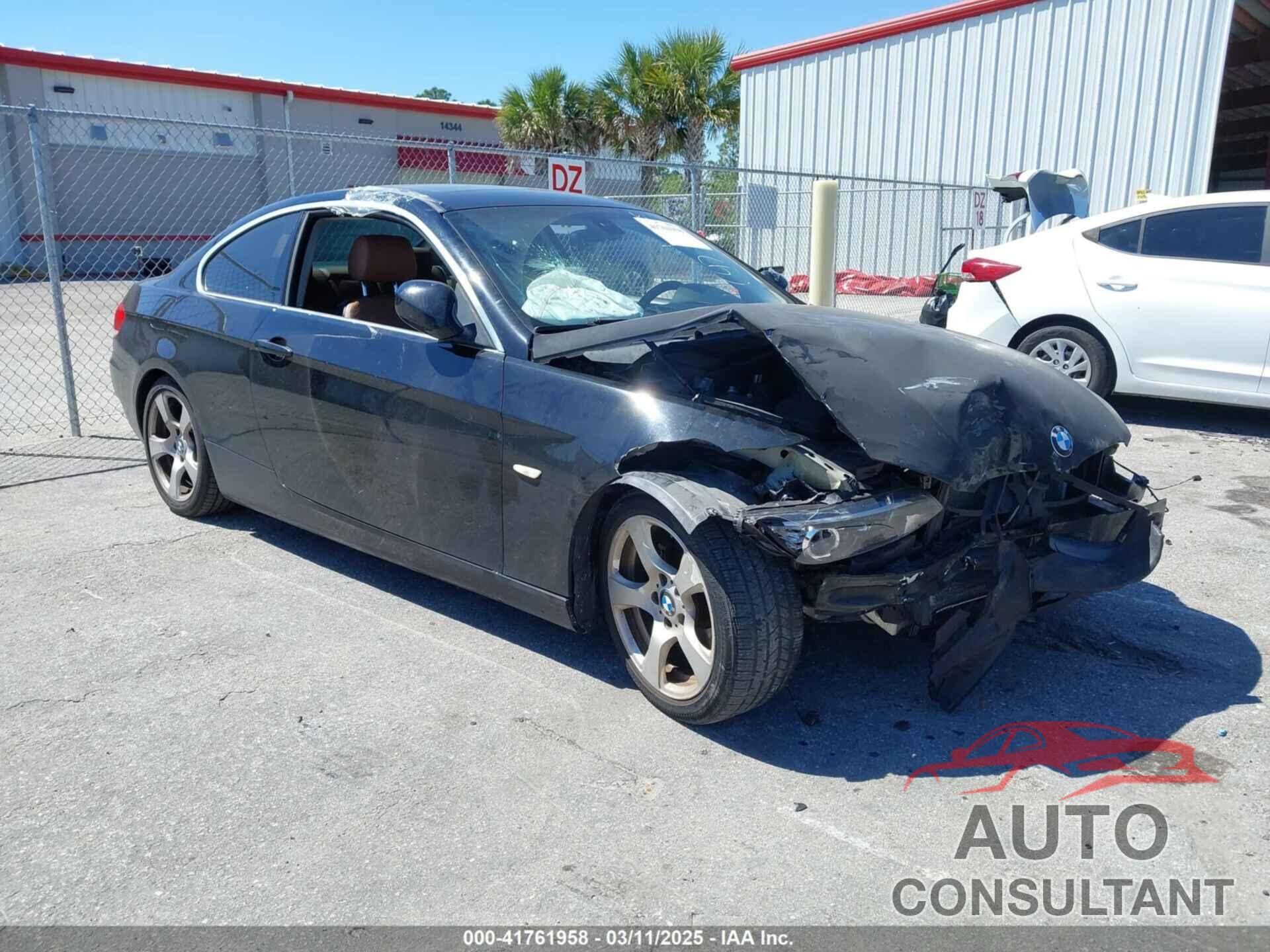 BMW 328I 2010 - WBAWV1C58AP124385