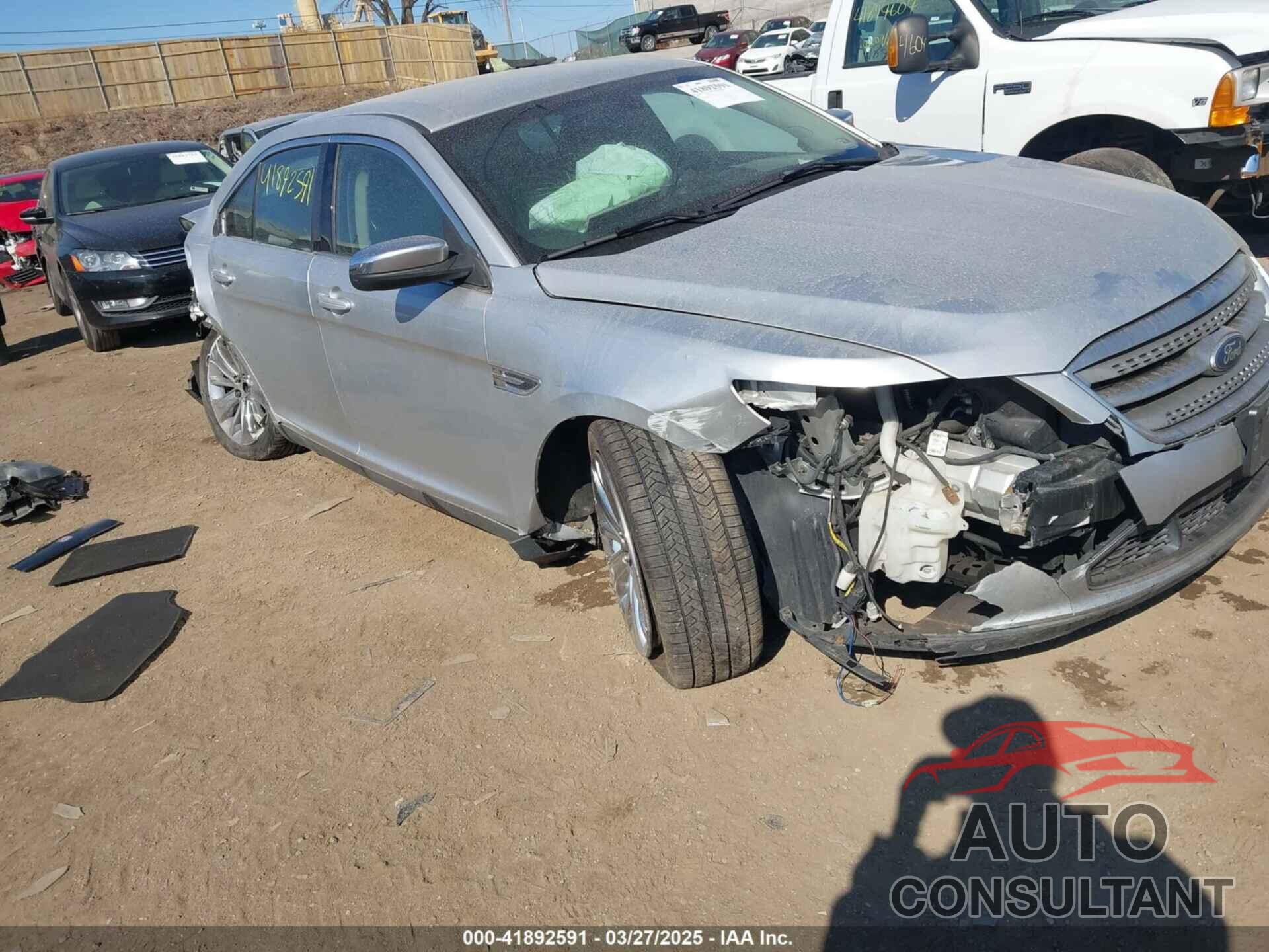 FORD TAURUS 2011 - 1FAHP2FW8BG120330