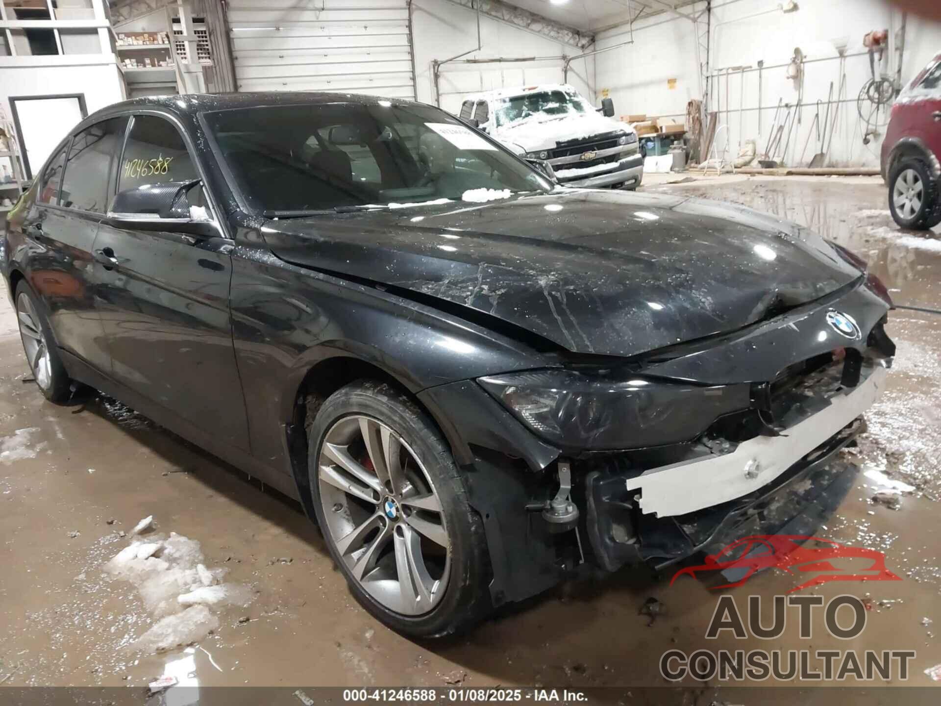 BMW 328I 2013 - WBA3B3C59DF541273