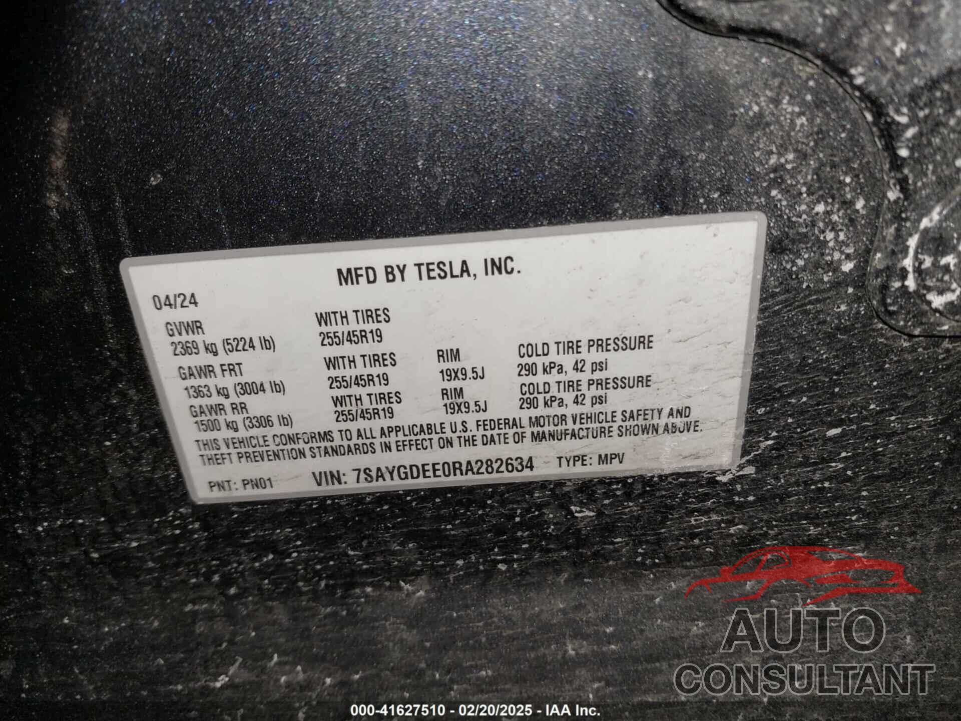 TESLA MODEL Y 2024 - 7SAYGDEE0RA282634