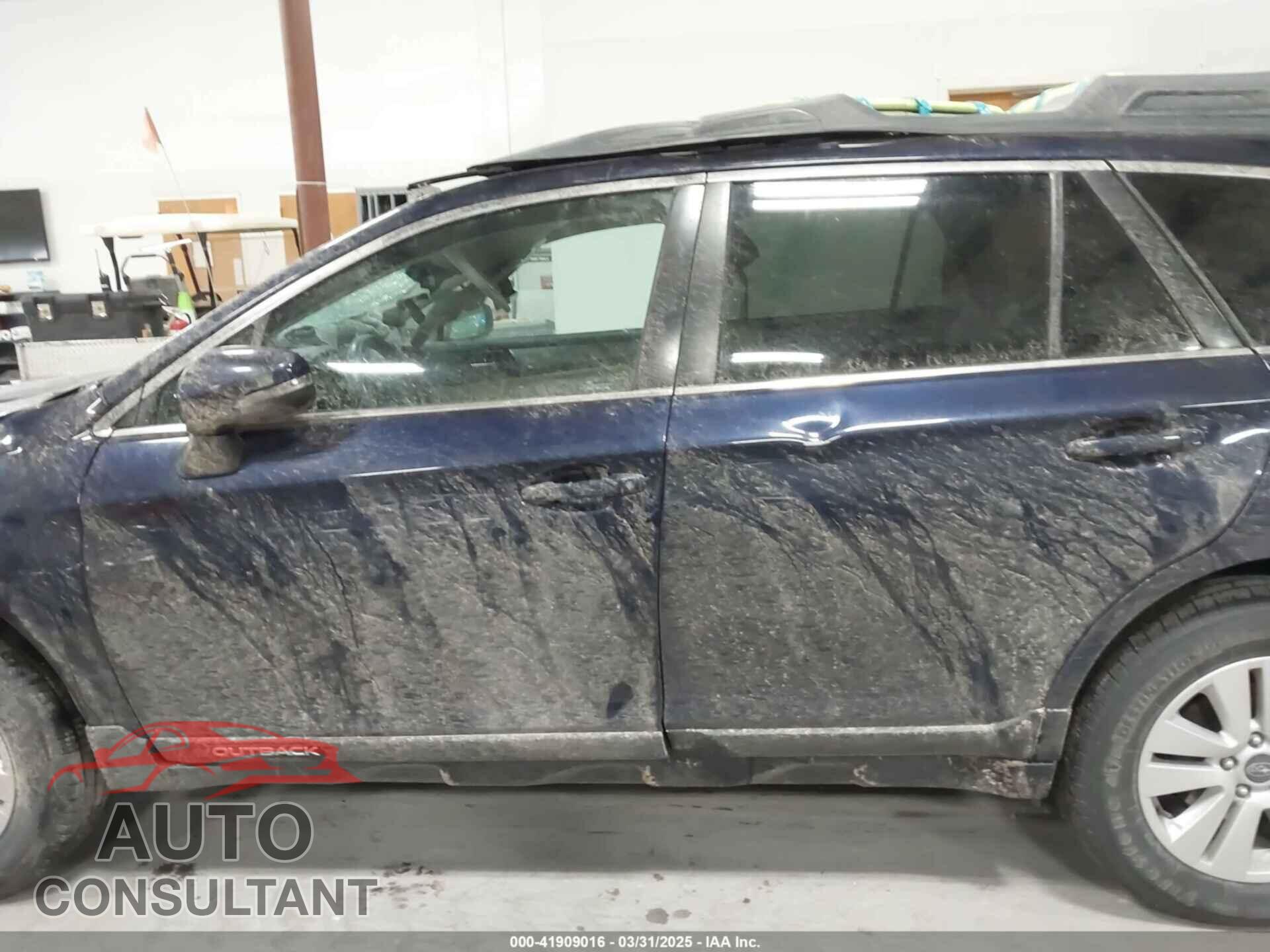 SUBARU OUTBACK 2018 - 4S4BSAFC0J3342814