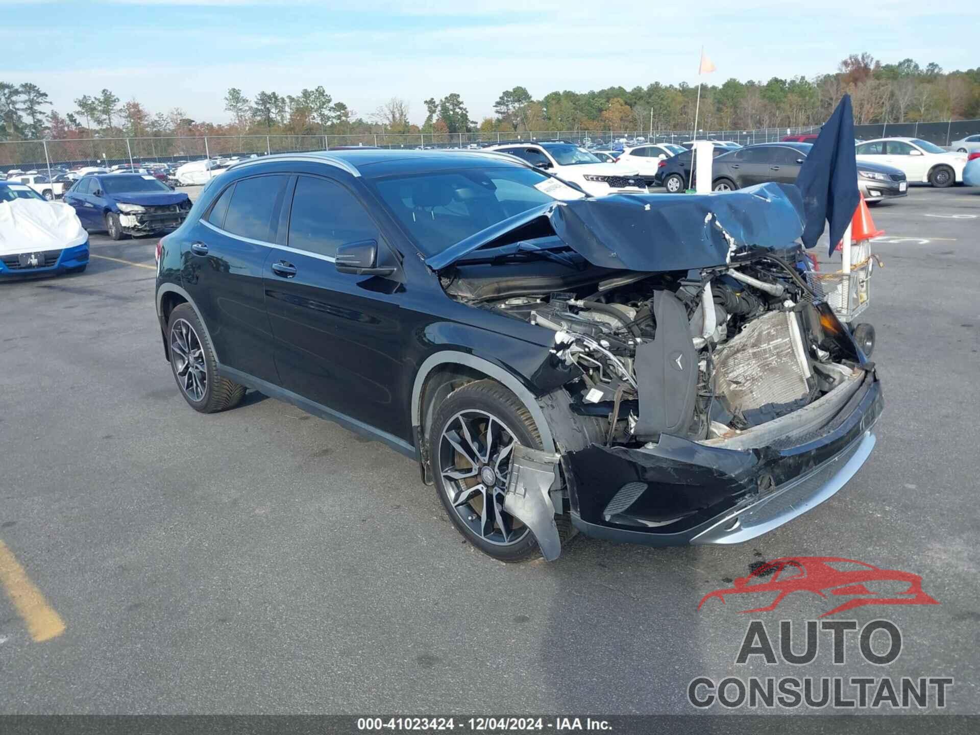 MERCEDES-BENZ GLA 2016 - WDCTG4EB6GJ233633