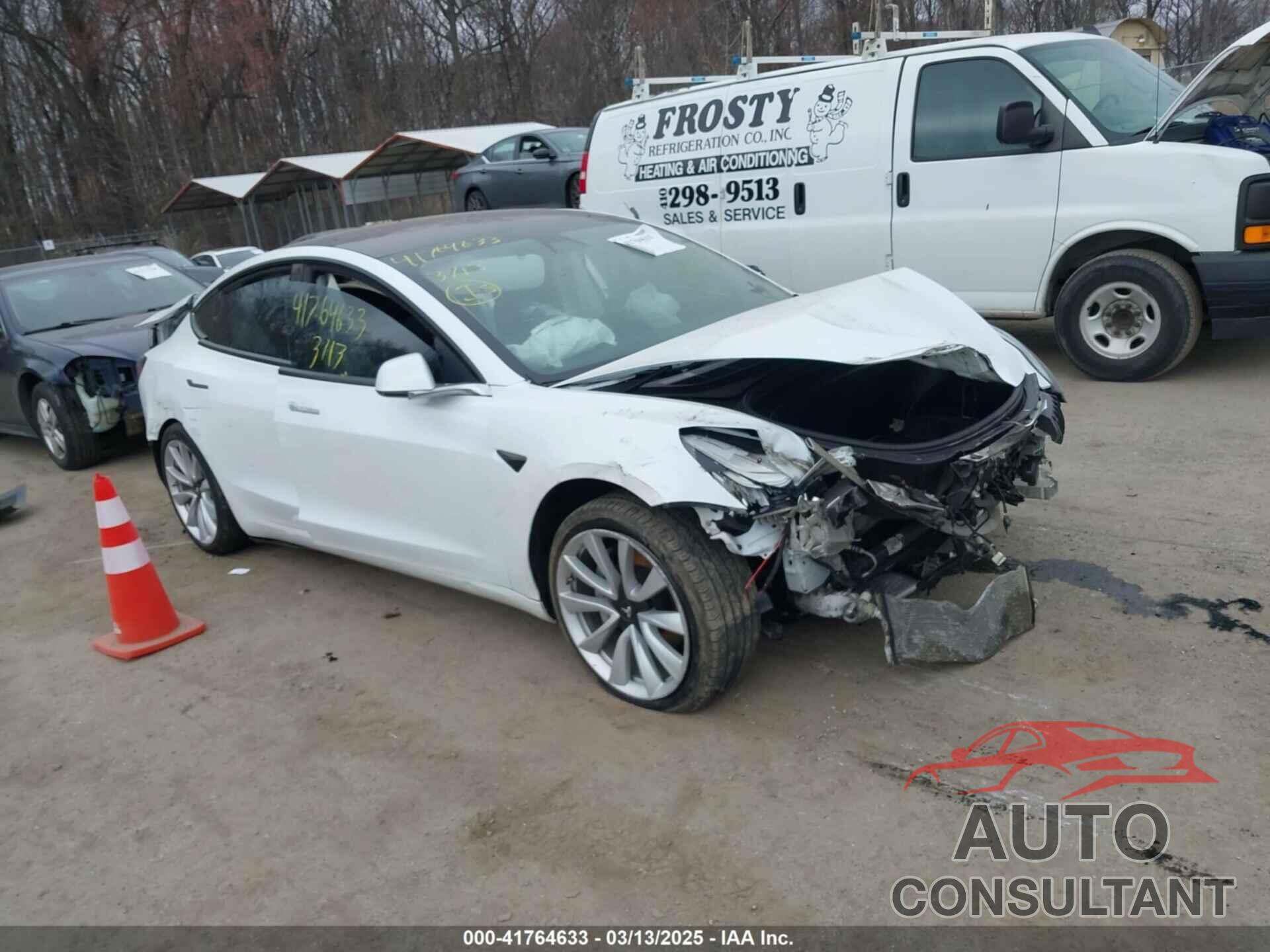 TESLA MODEL 3 2018 - 5YJ3E1EA9JF036018