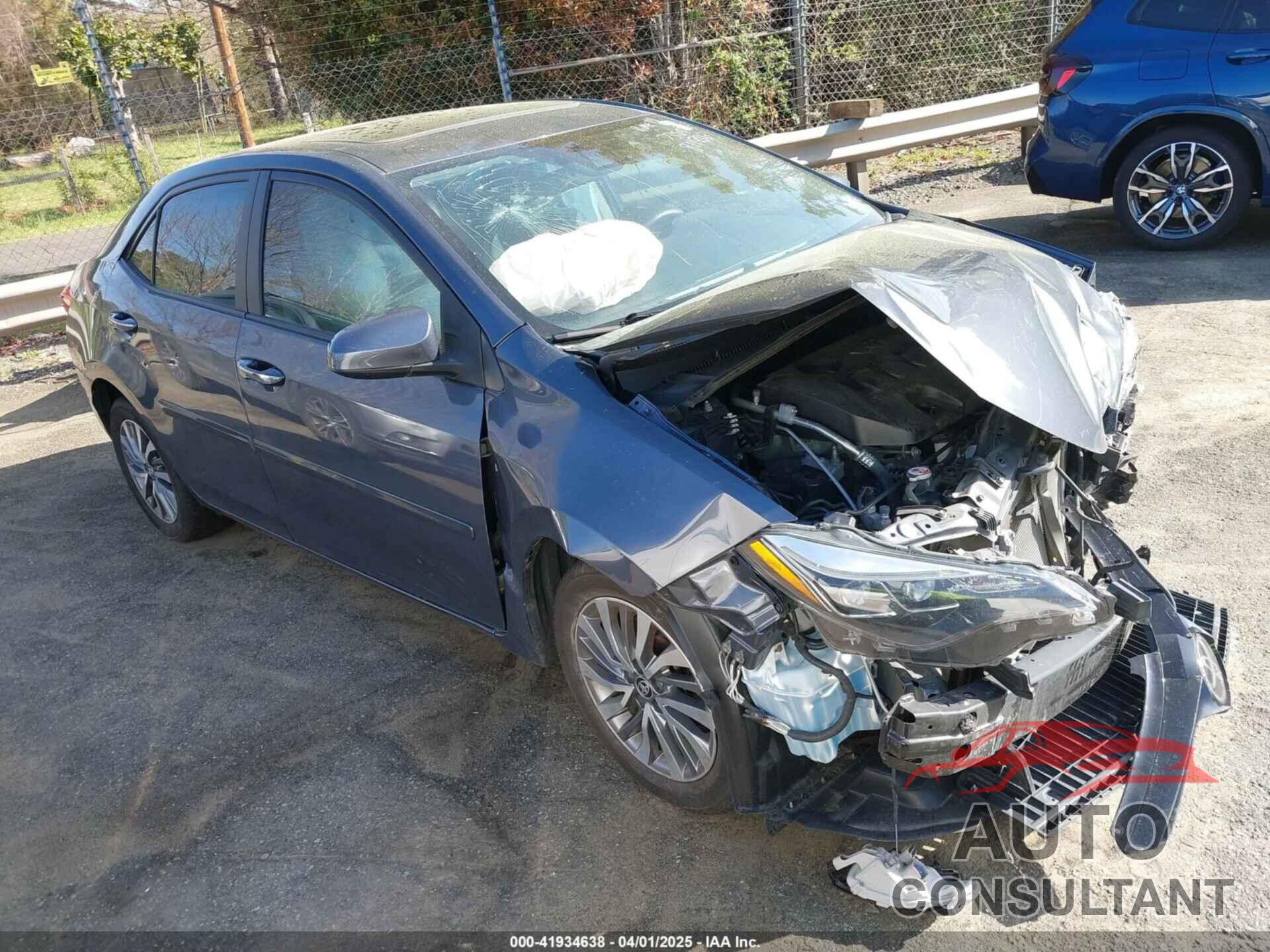 TOYOTA COROLLA 2018 - 5YFBURHE0JP811936