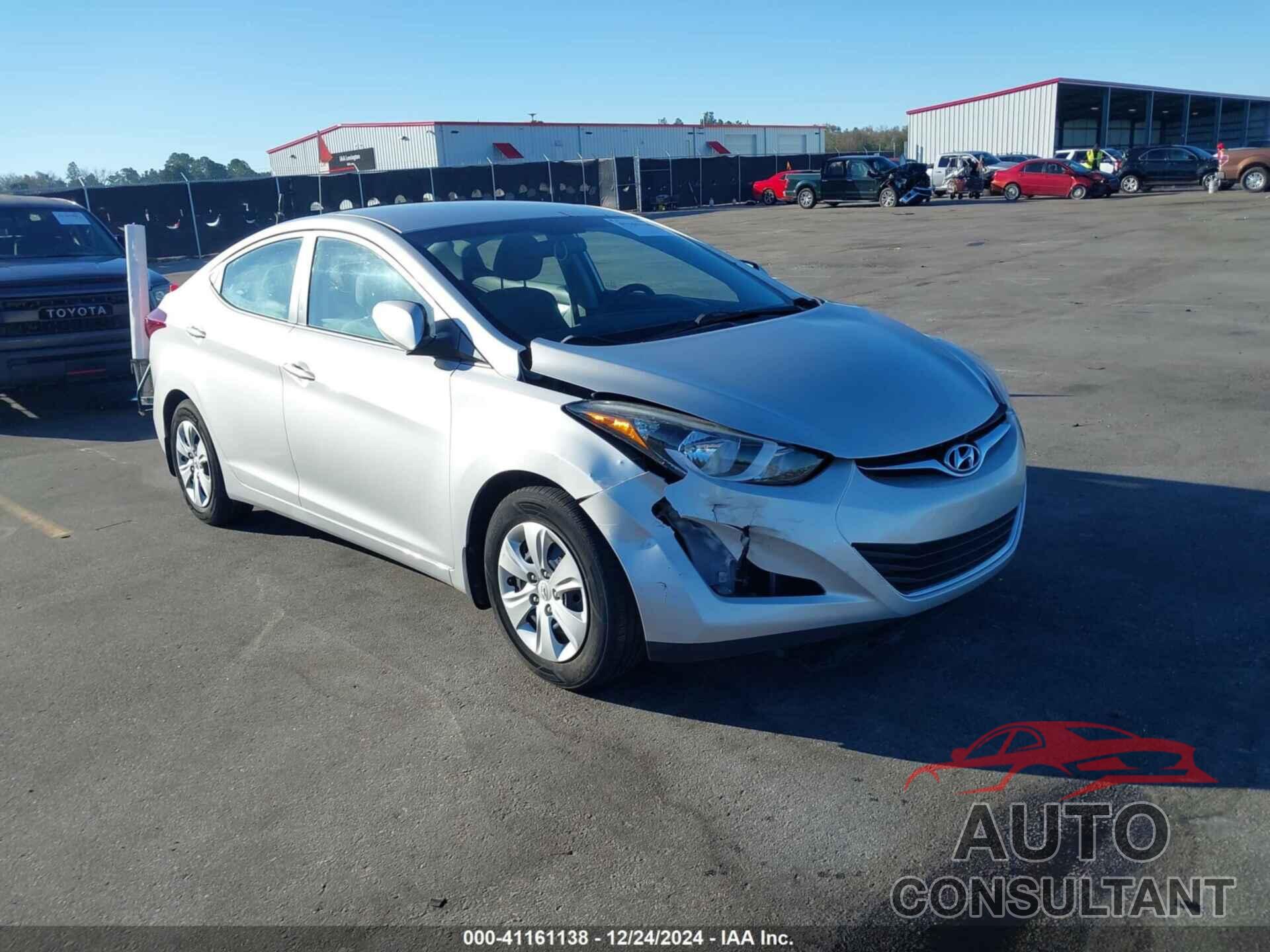 HYUNDAI ELANTRA 2016 - 5NPDH4AE0GH783961