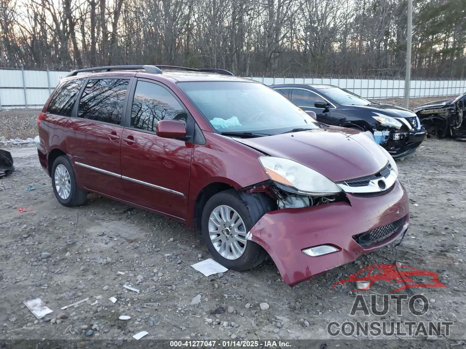 TOYOTA SIENNA 2010 - 5TDDK4CC9AS028743