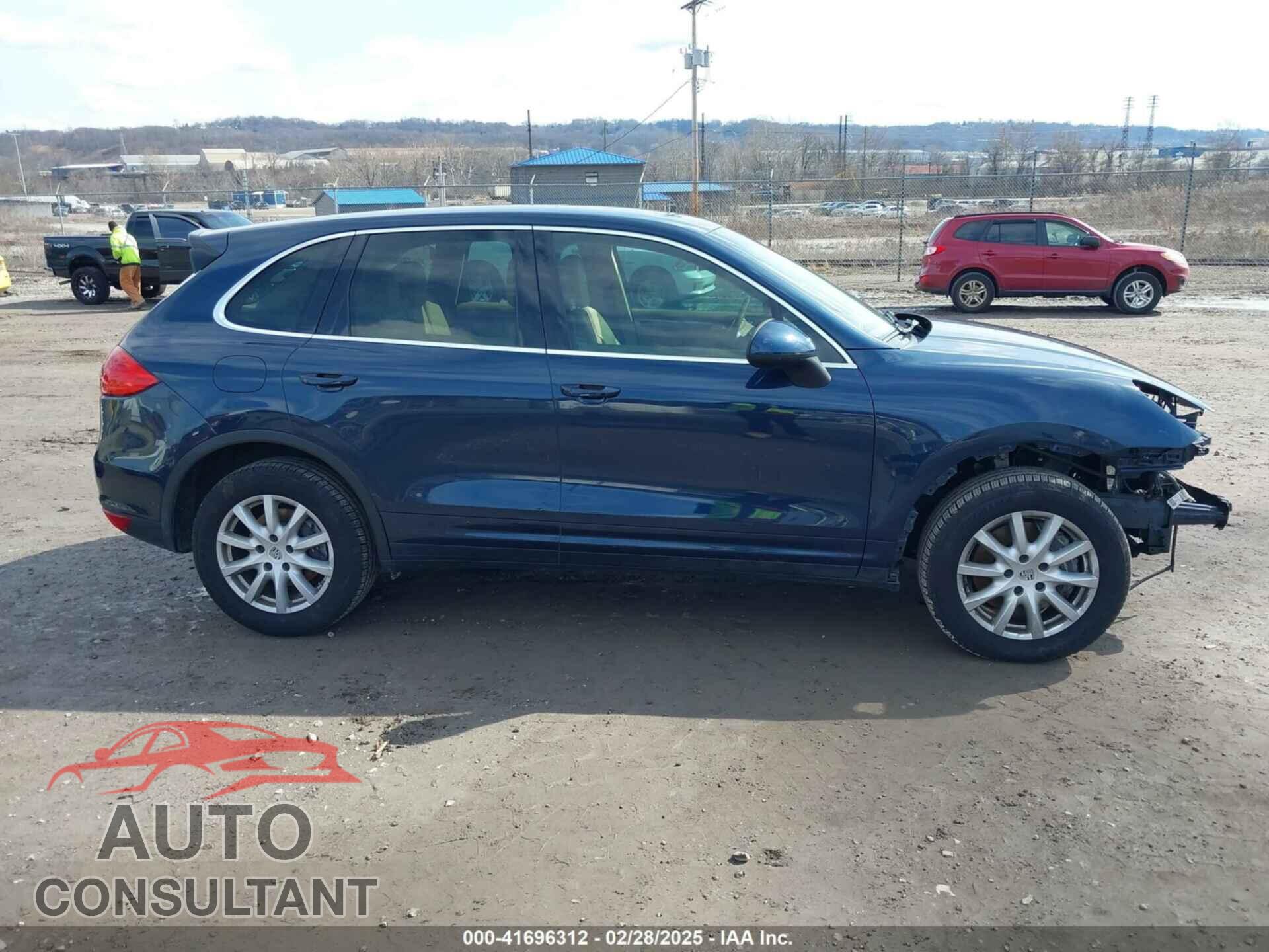 PORSCHE CAYENNE 2013 - WP1AA2A27DLA09911