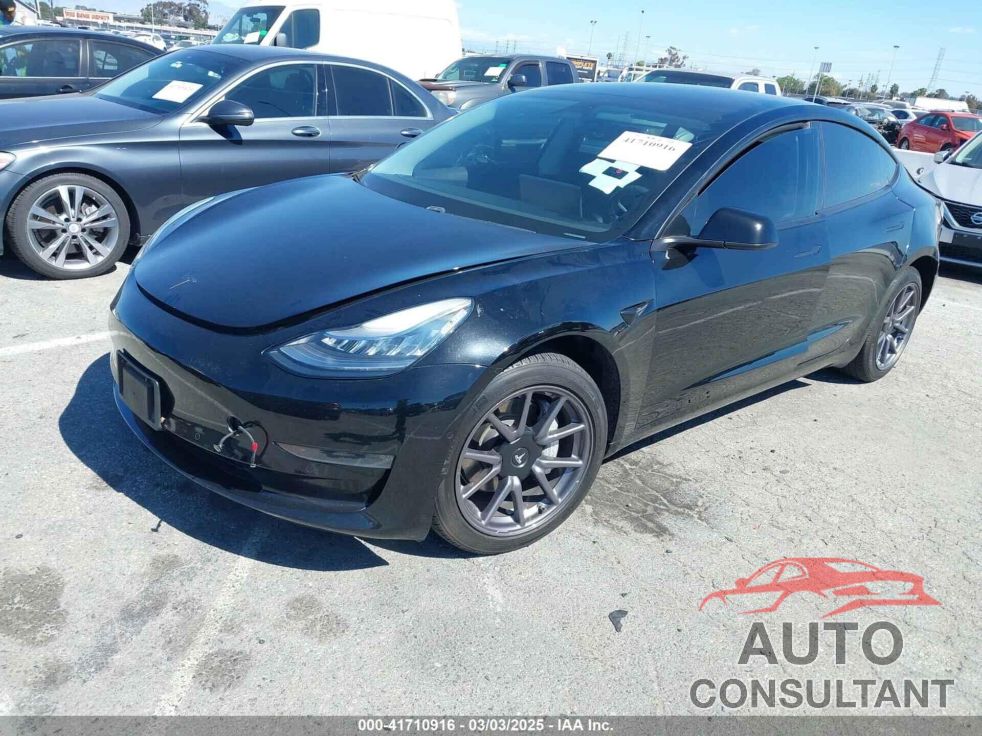 TESLA MODEL 3 2019 - 5YJ3E1EA5KF306816