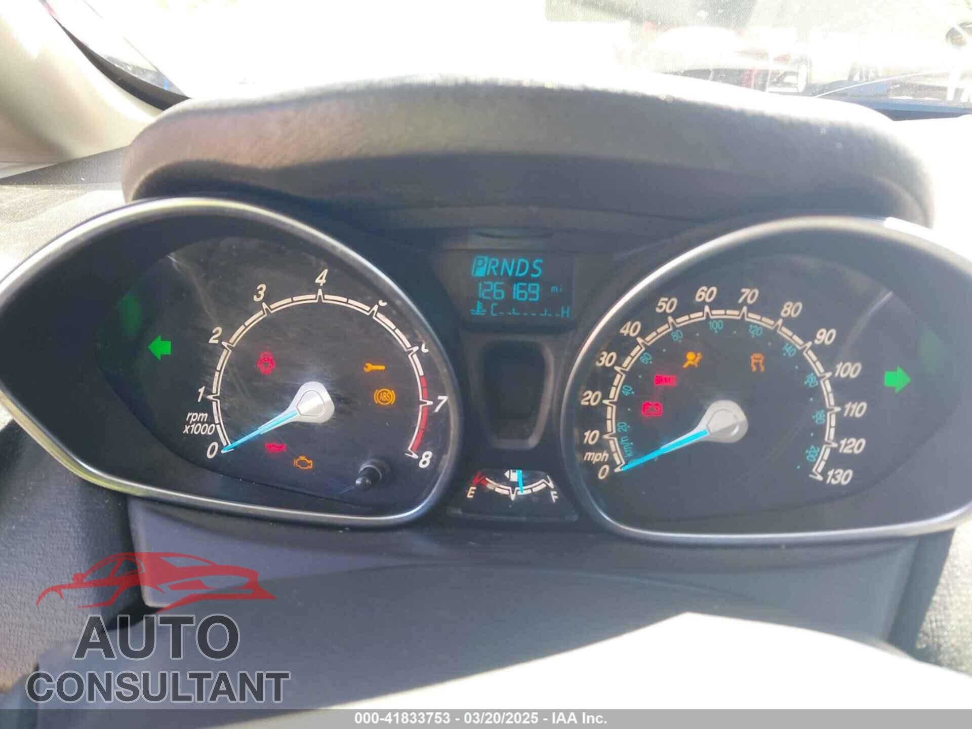 FORD FIESTA 2017 - 3FADP4EJ5HM131932