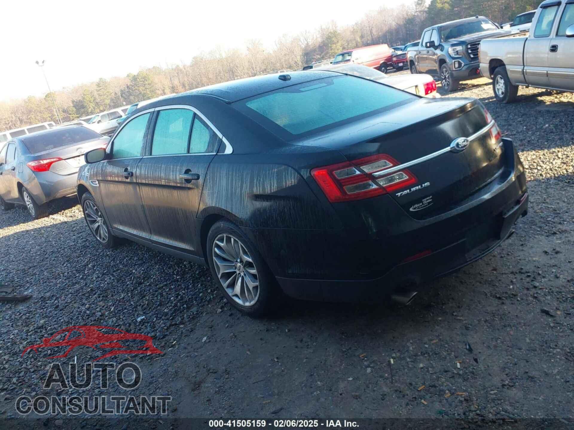 FORD TAURUS 2017 - 1FAHP2F84HG120836