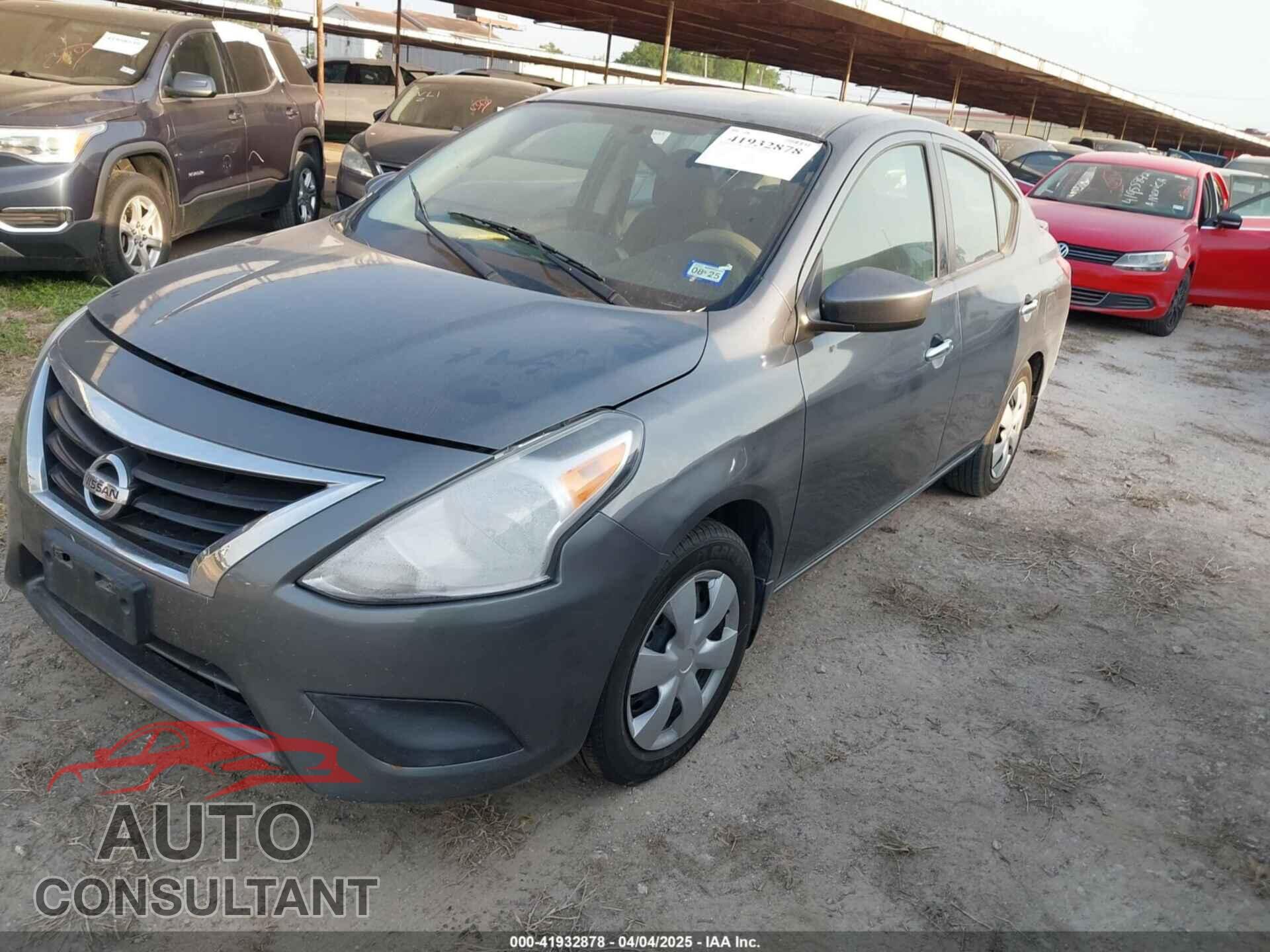 NISSAN VERSA 2019 - 3N1CN7AP3KL818334