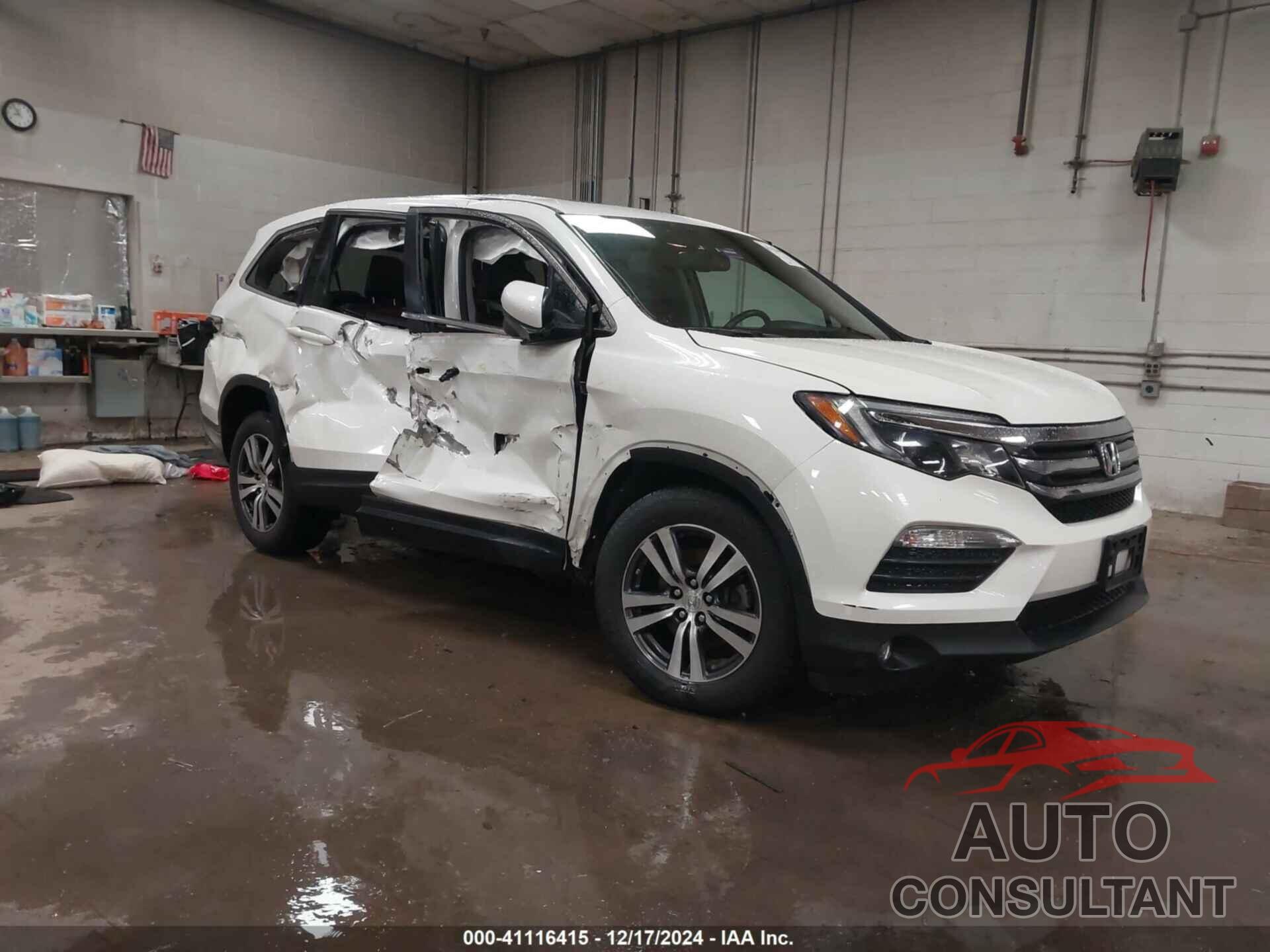 HONDA PILOT 2018 - 5FNYF6H56JB018817