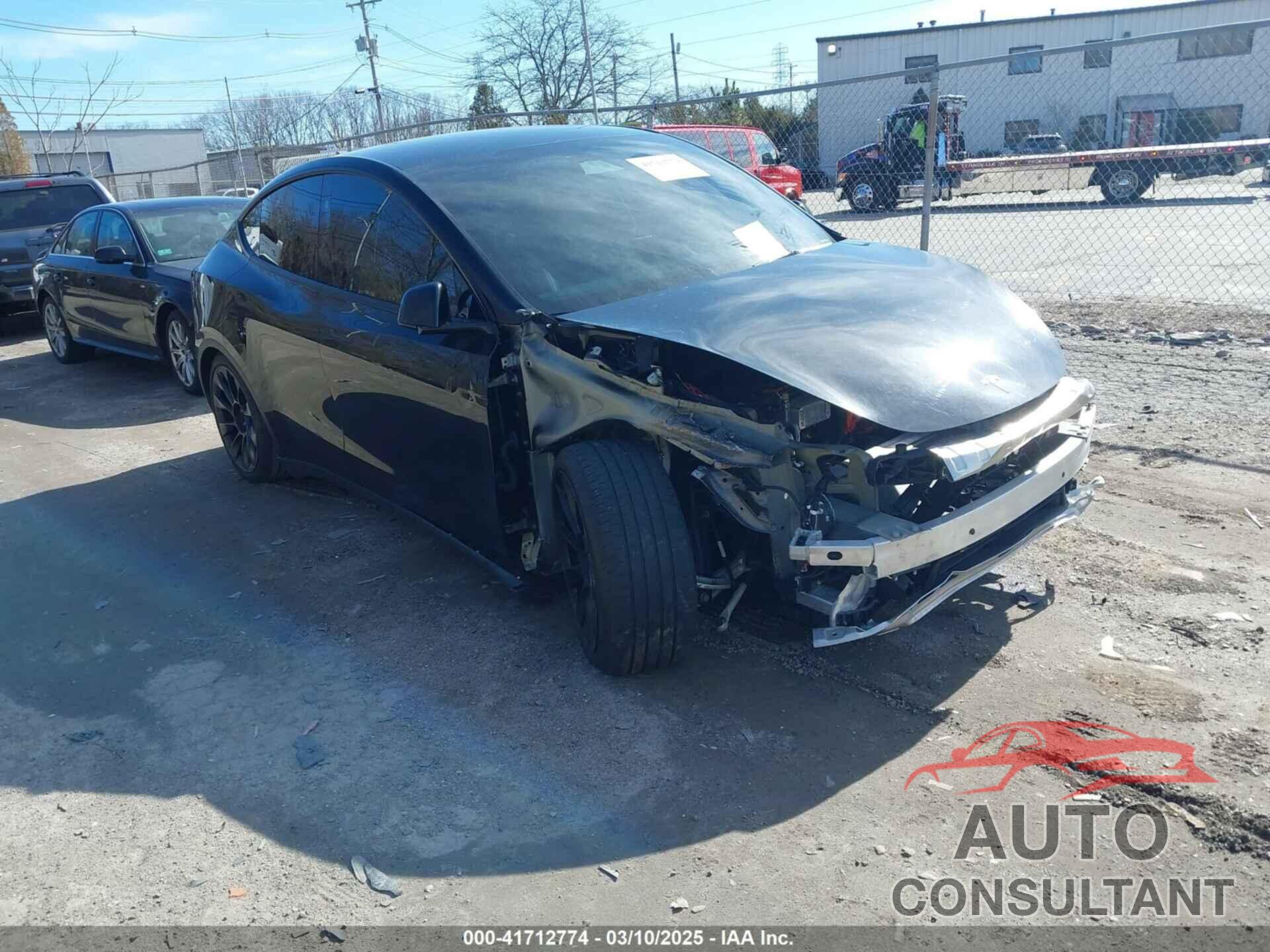 TESLA MODEL Y 2023 - 7SAYGAEE1PF943831