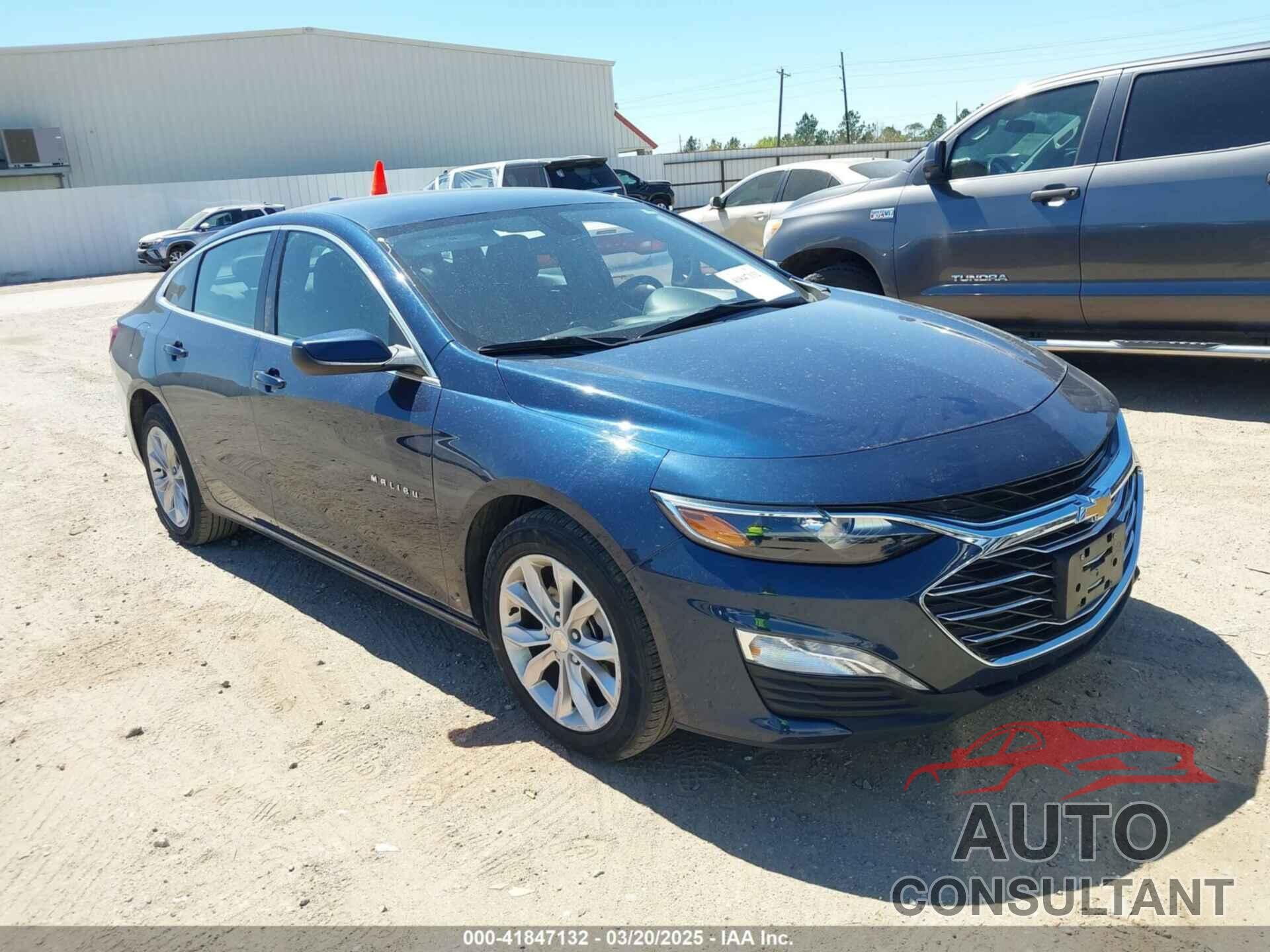 CHEVROLET MALIBU 2022 - 1G1ZD5ST0NF171957