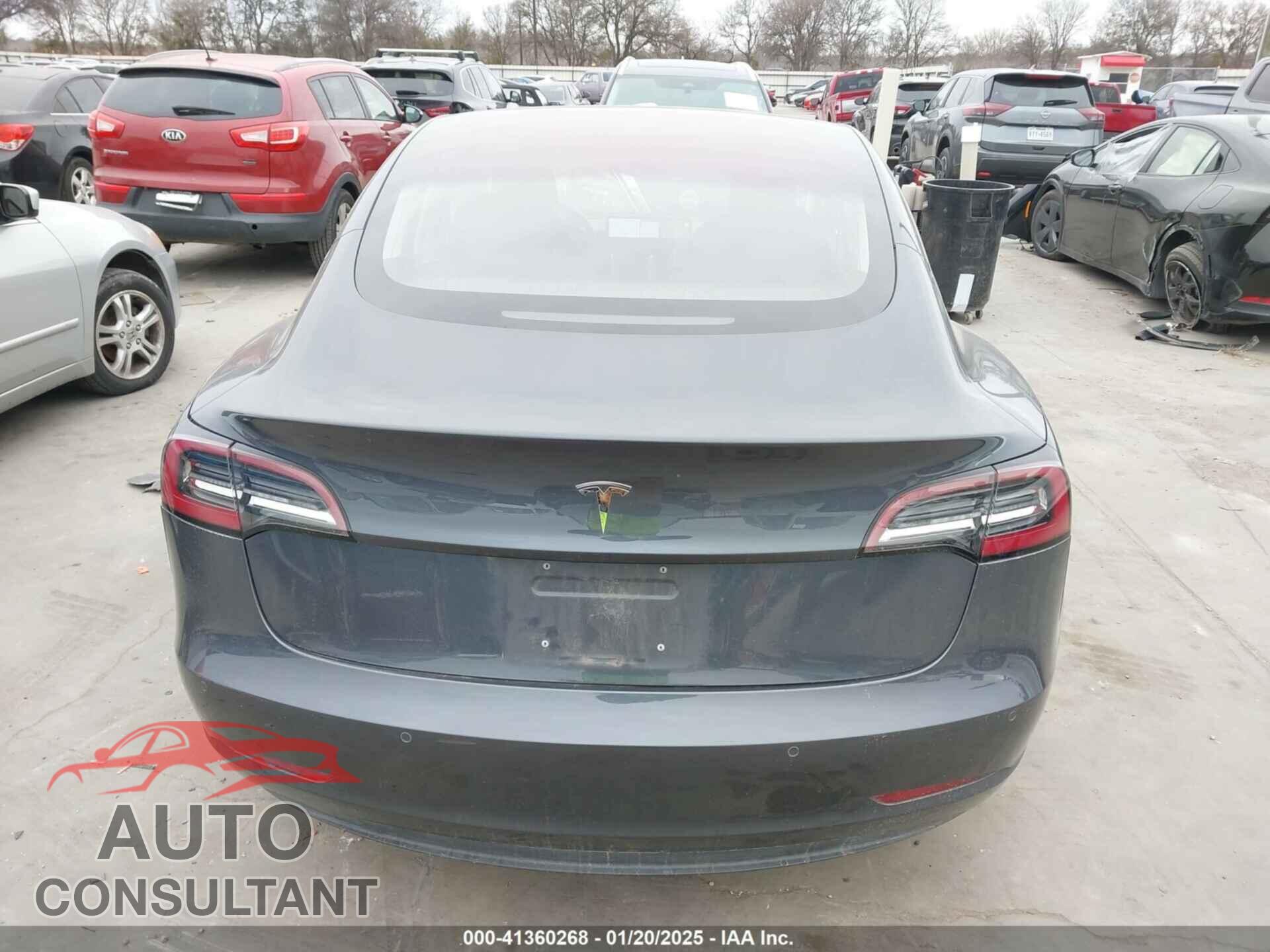 TESLA MODEL 3 2018 - 5YJ3E1EA8JF026497