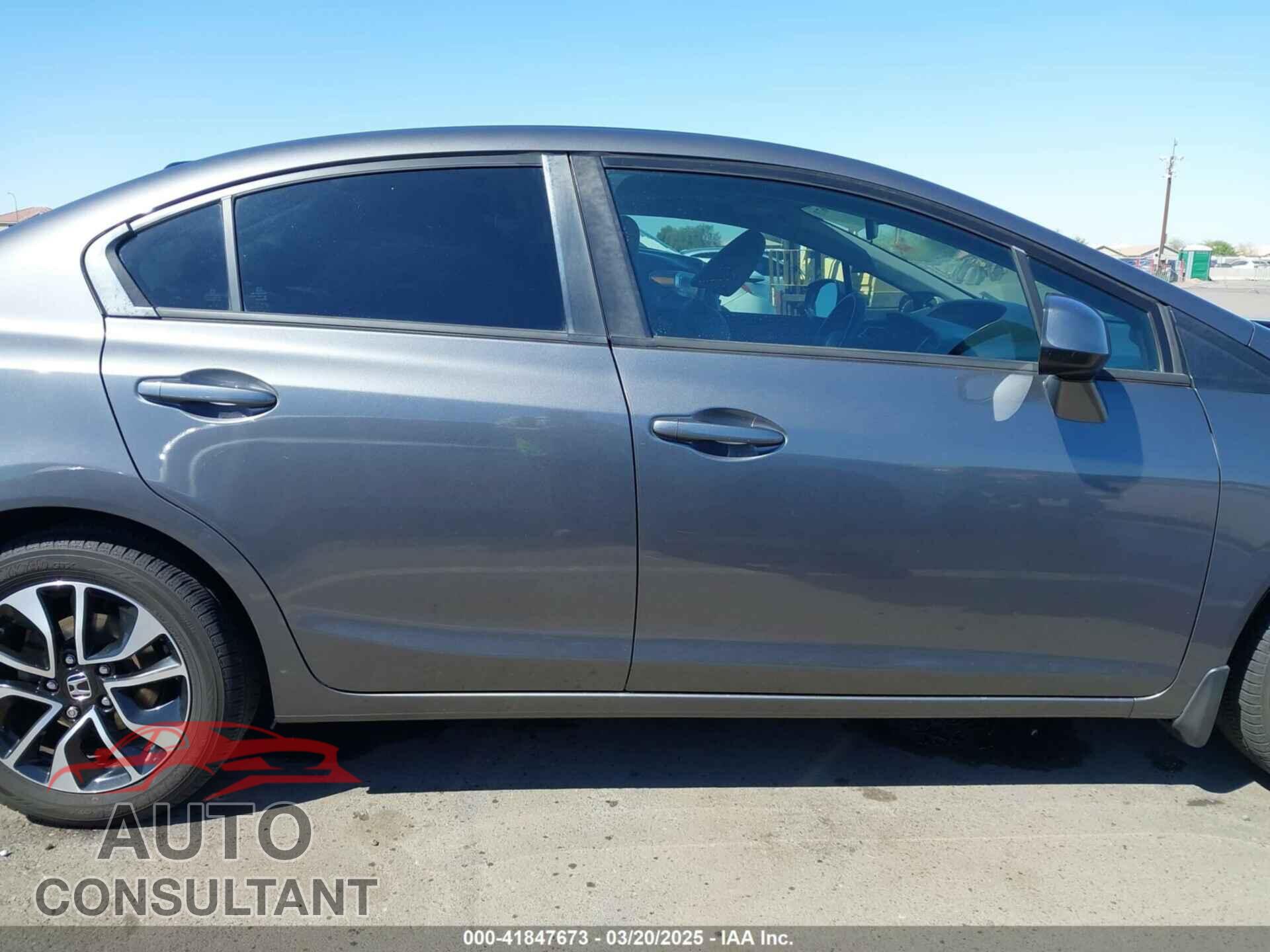 HONDA CIVIC 2013 - 2HGFB2F94DH521067