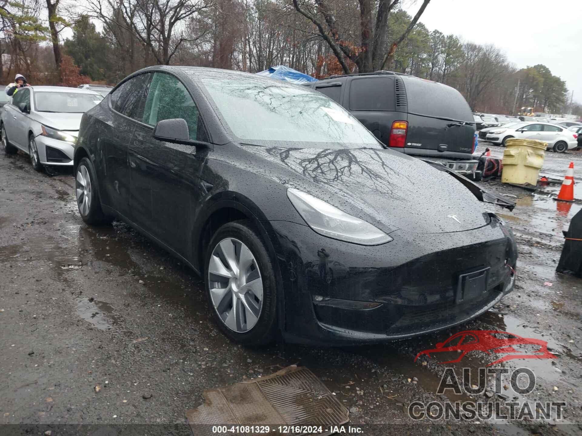 TESLA MODEL Y 2023 - 7SAYGAEE8PF939646