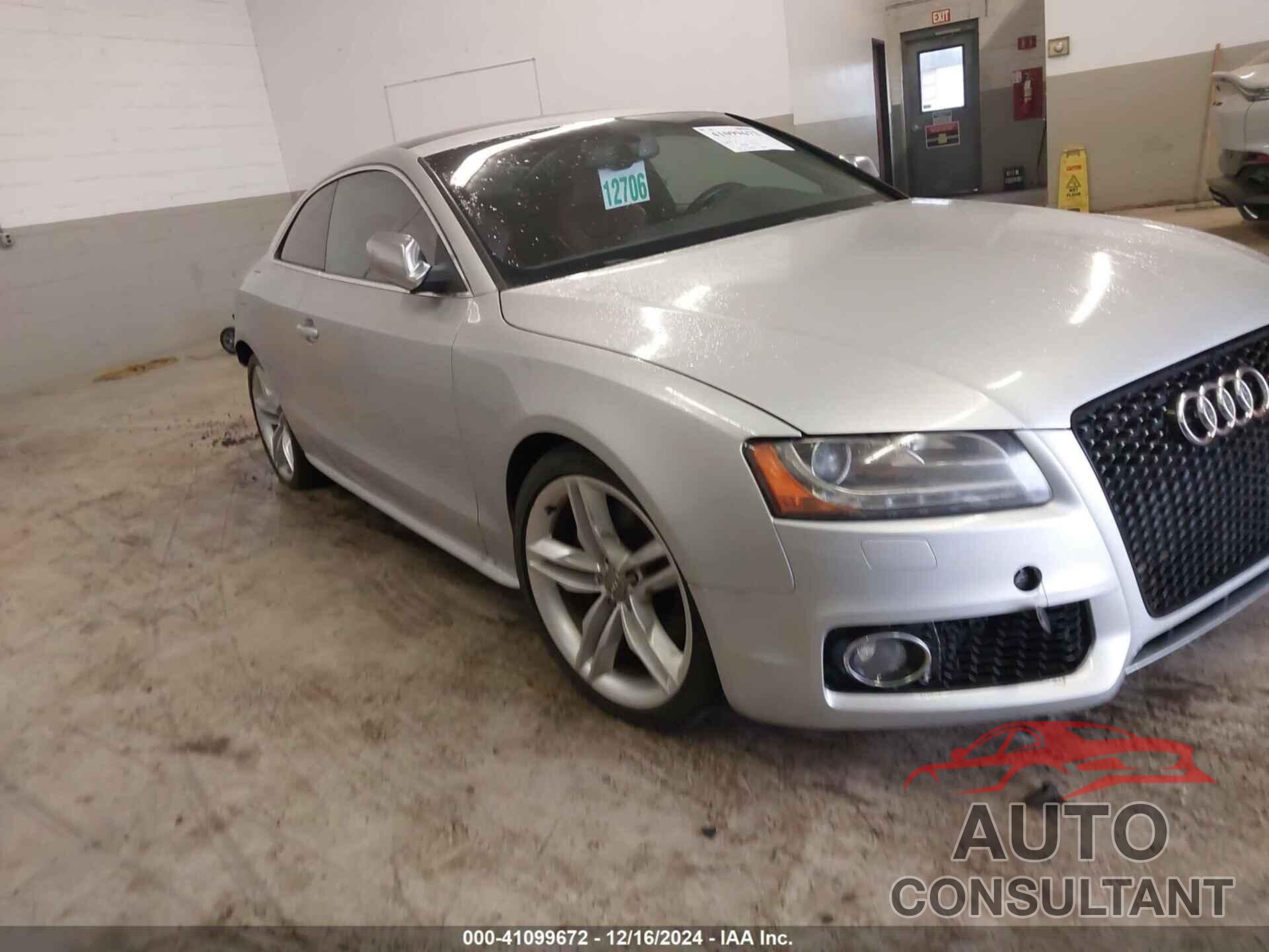 AUDI S5 2009 - WAURV78TX9A037819